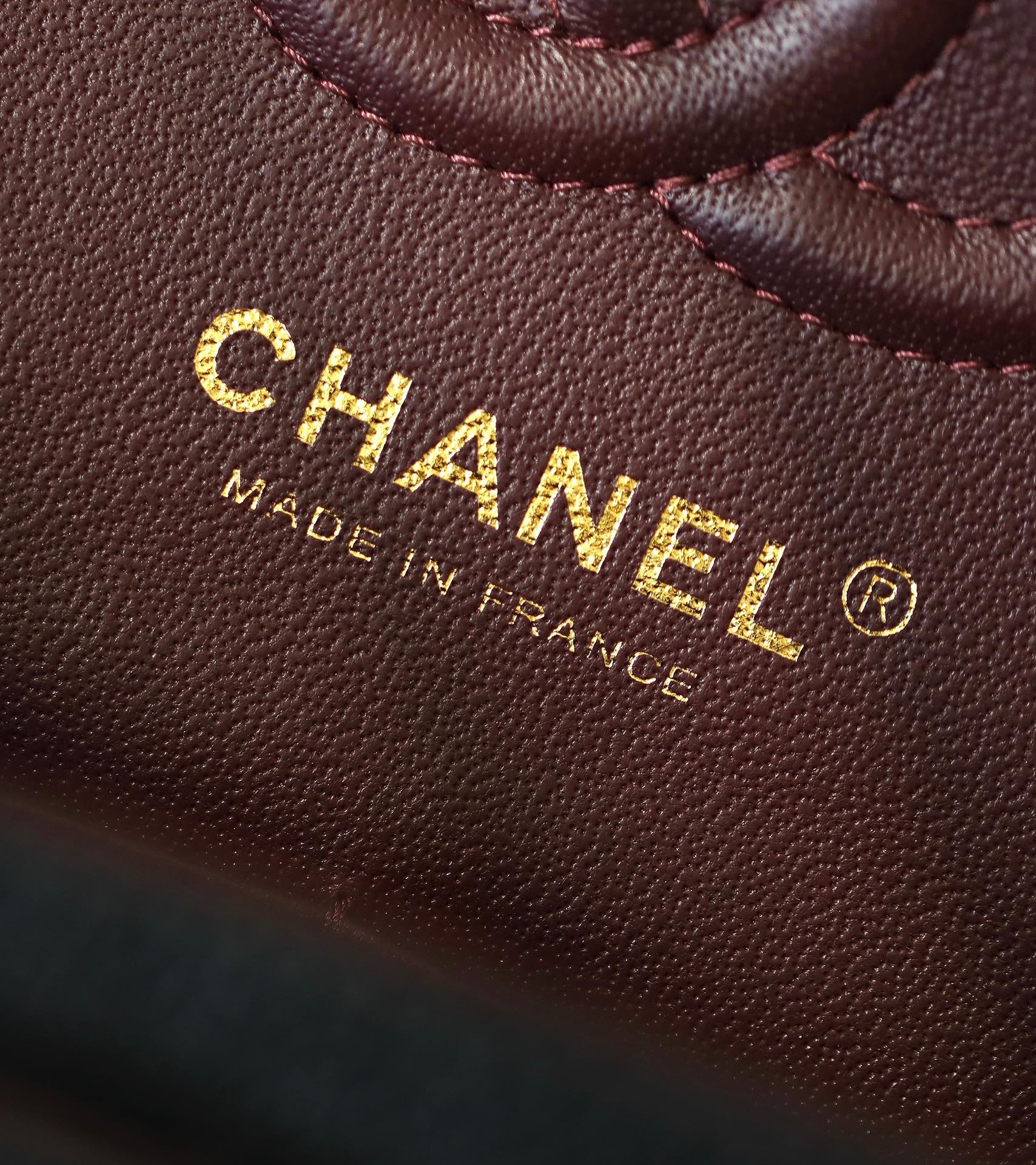 Túi xách Channel Classic Flap A1118 màu đen da bò 
