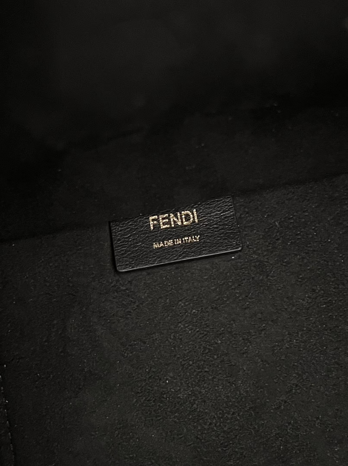 TÚI TOTE FENDI 8597