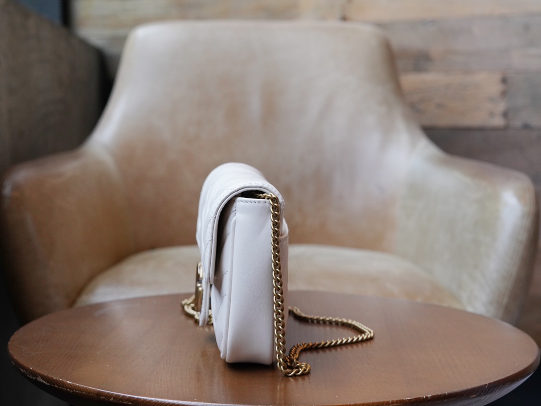 Túi Xách Nữ Mini sac GG Marmont 751526 Màu Trắng