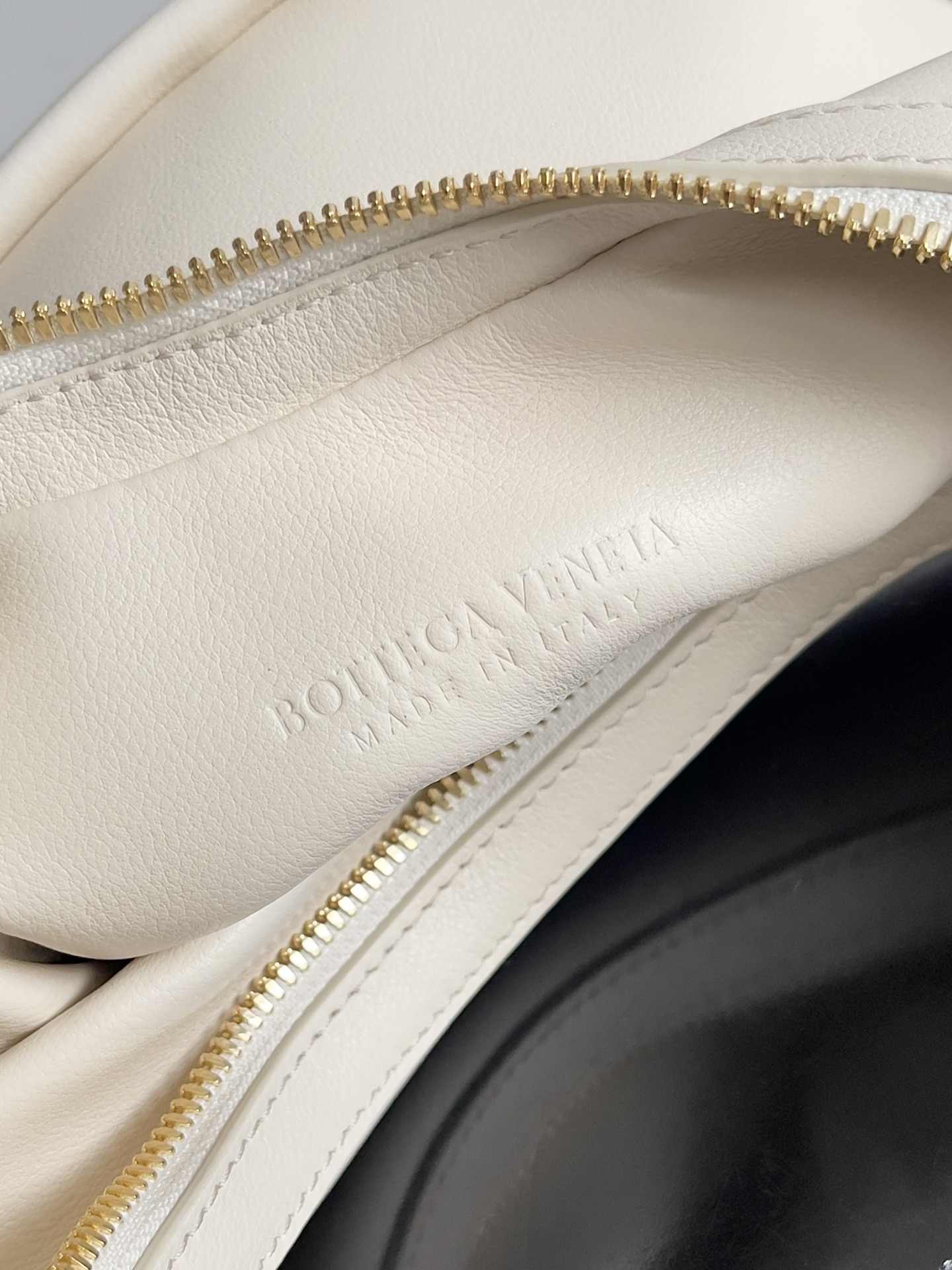 Túi Xách Nữ Bottega Veneta 794902 Màu Trắng