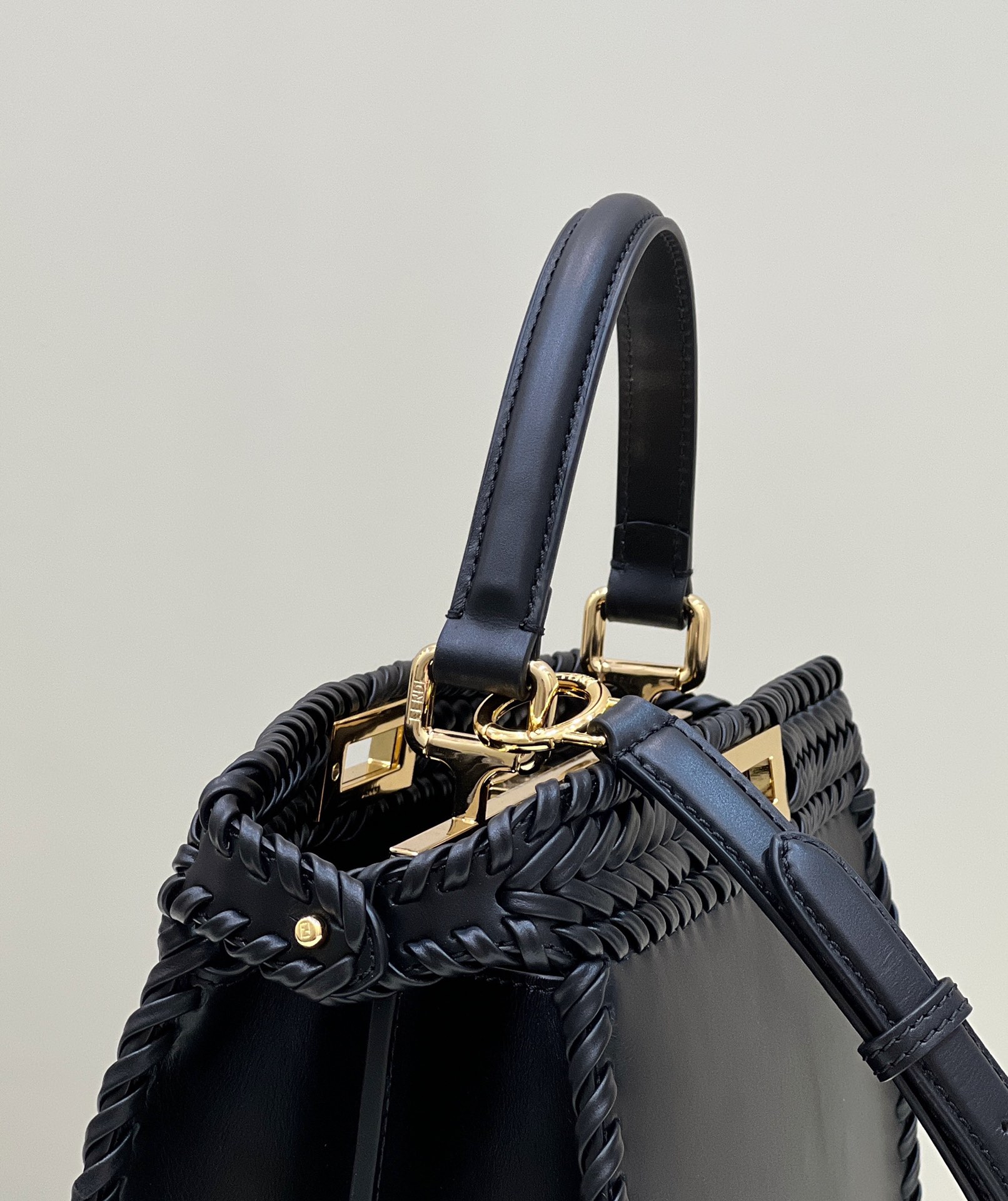 TÚI XÁCH NỮ FENDI 80051 