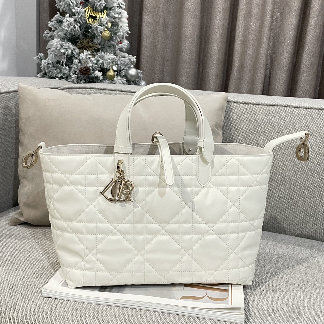 Túi Dior Toujours Nữ Màu Trắng