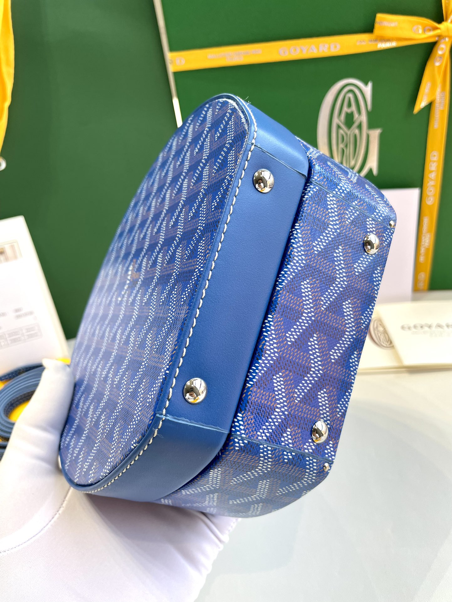 Goyard Alto 8115 (blue)