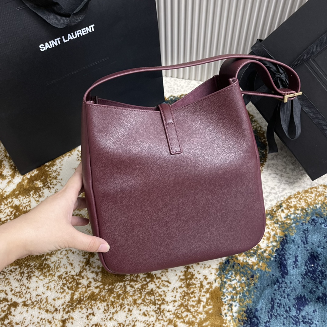LE 57 HOBO 713938 (Wine red)