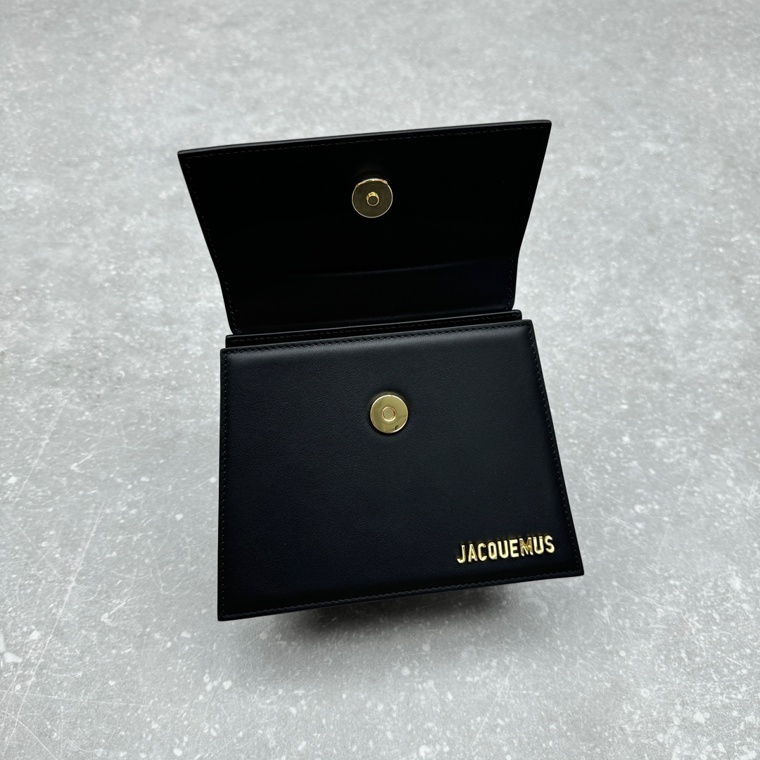 Túi Xách Nữ Jacquemus P98868 Màu Đen 