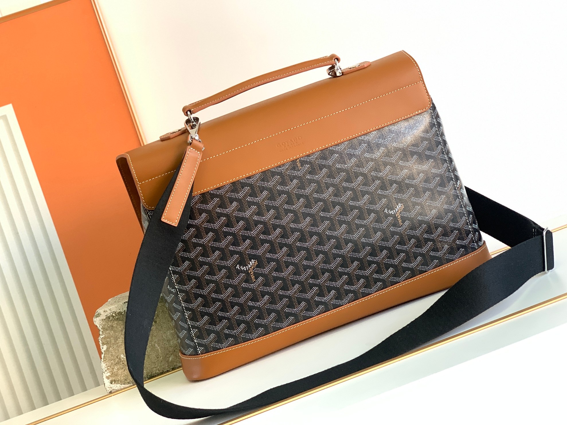 goyard citadin 8029-1 (brown)
