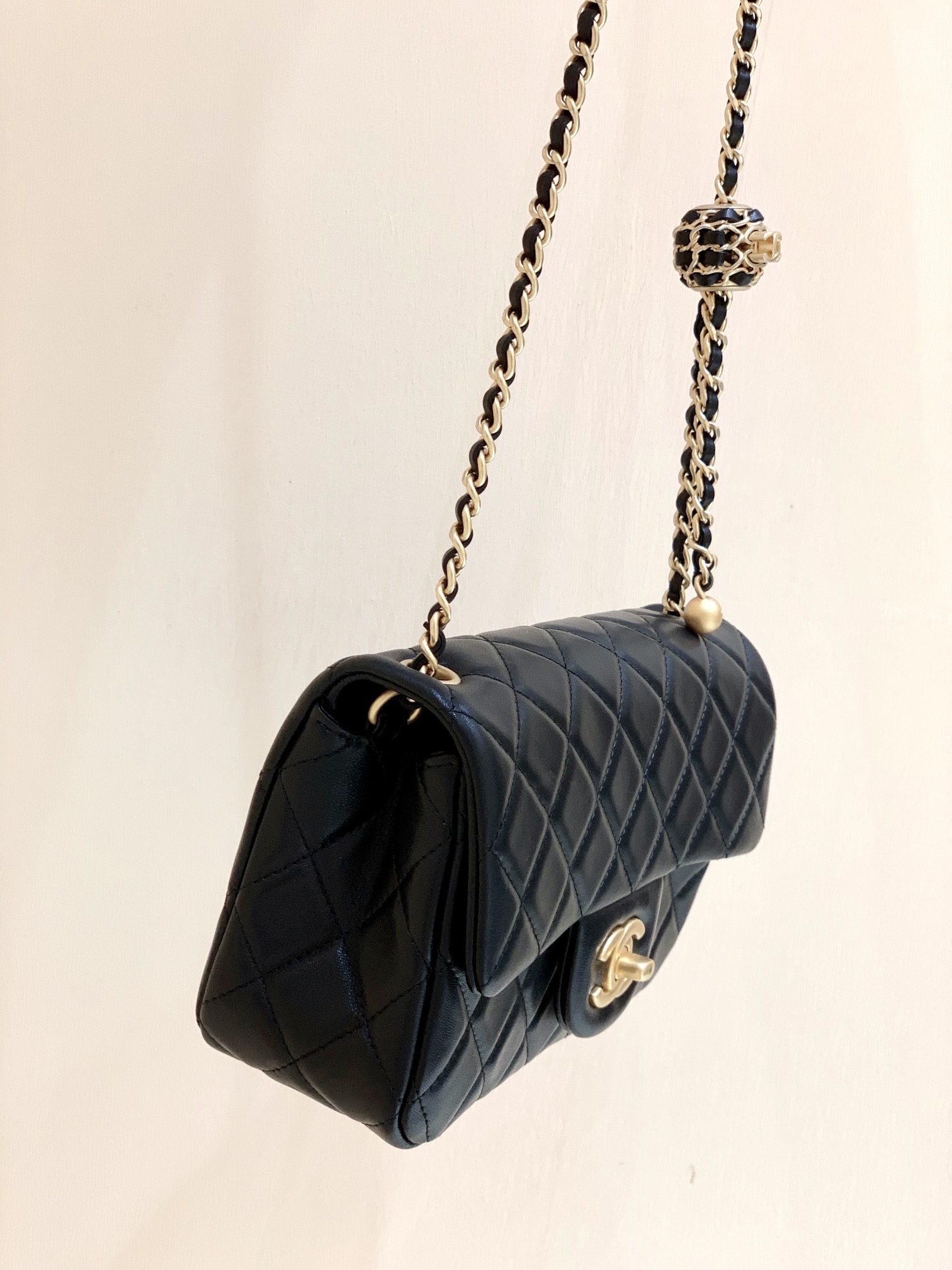 Túi Xách Chanel CF Mini Màu Đen AS1787 