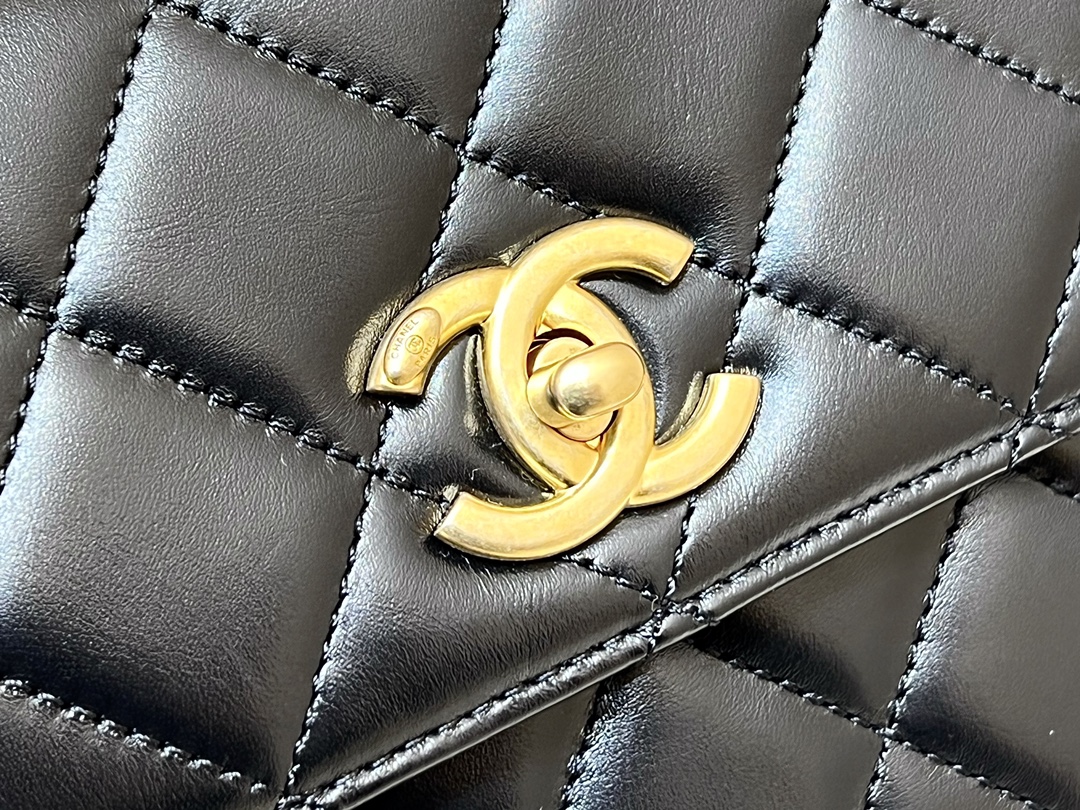 Túi Xách Chanel Small Flap bag AS3886 Màu Đen