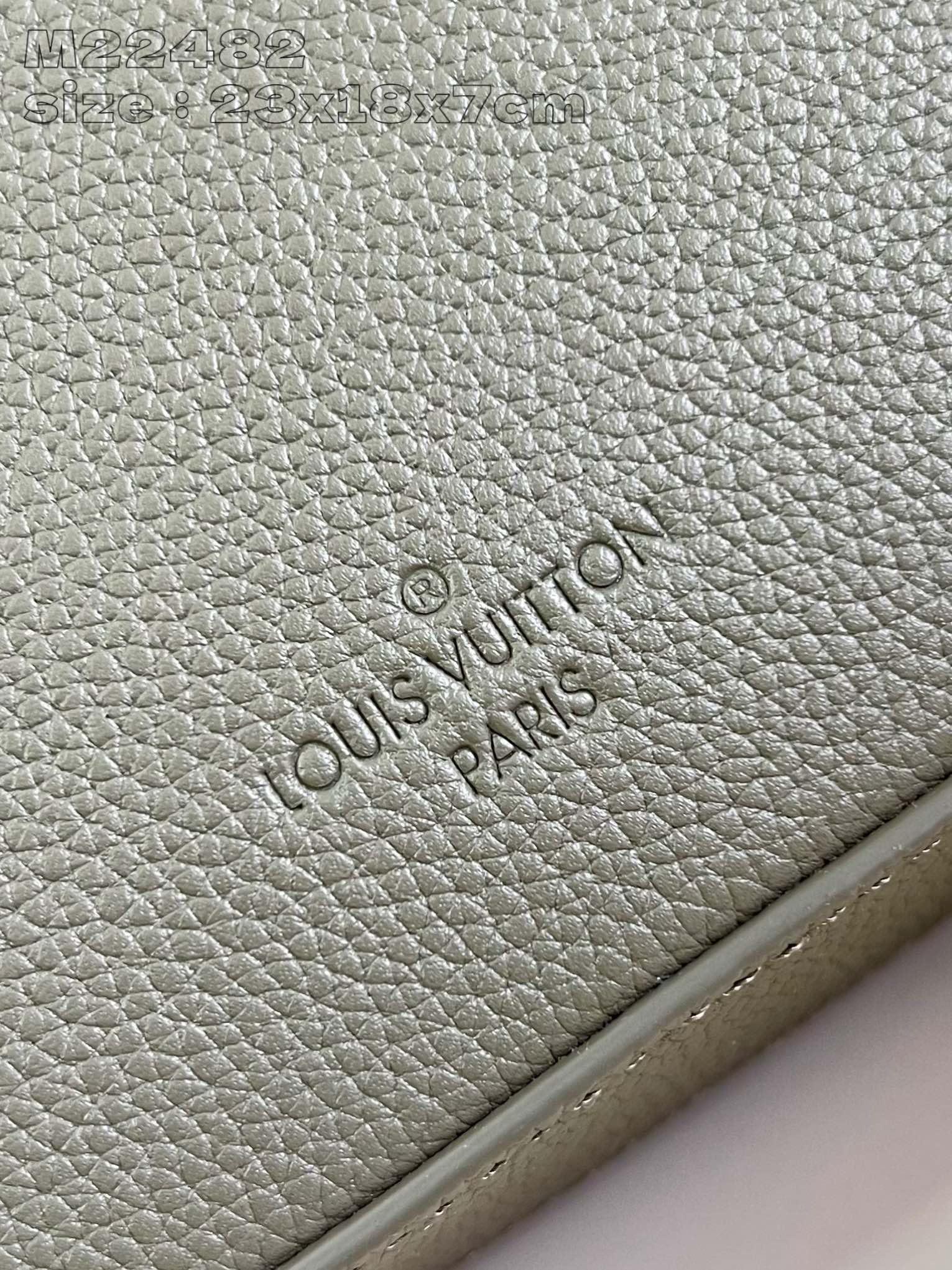  Túi Louis Vuitton Fastline M22482 (moss green)