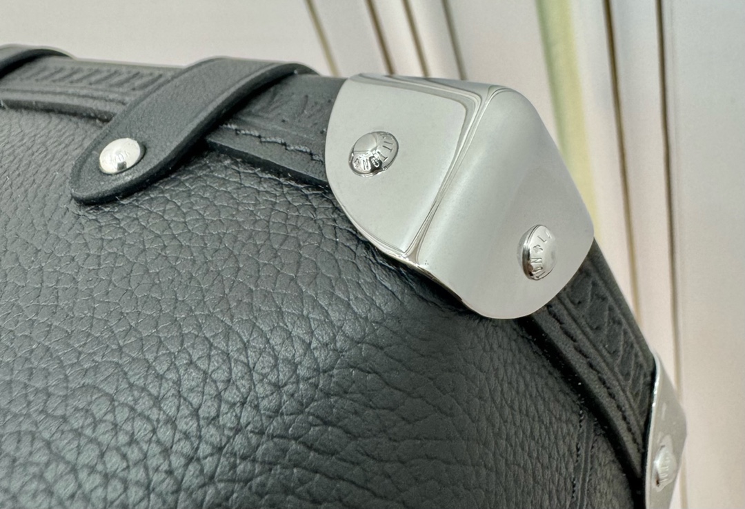 Sac Side Trunk MMM25160