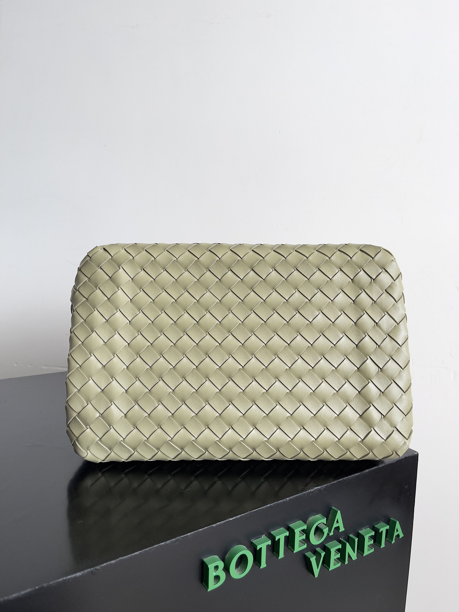 Túi xách nữ bottega veneta màu rêu 796571