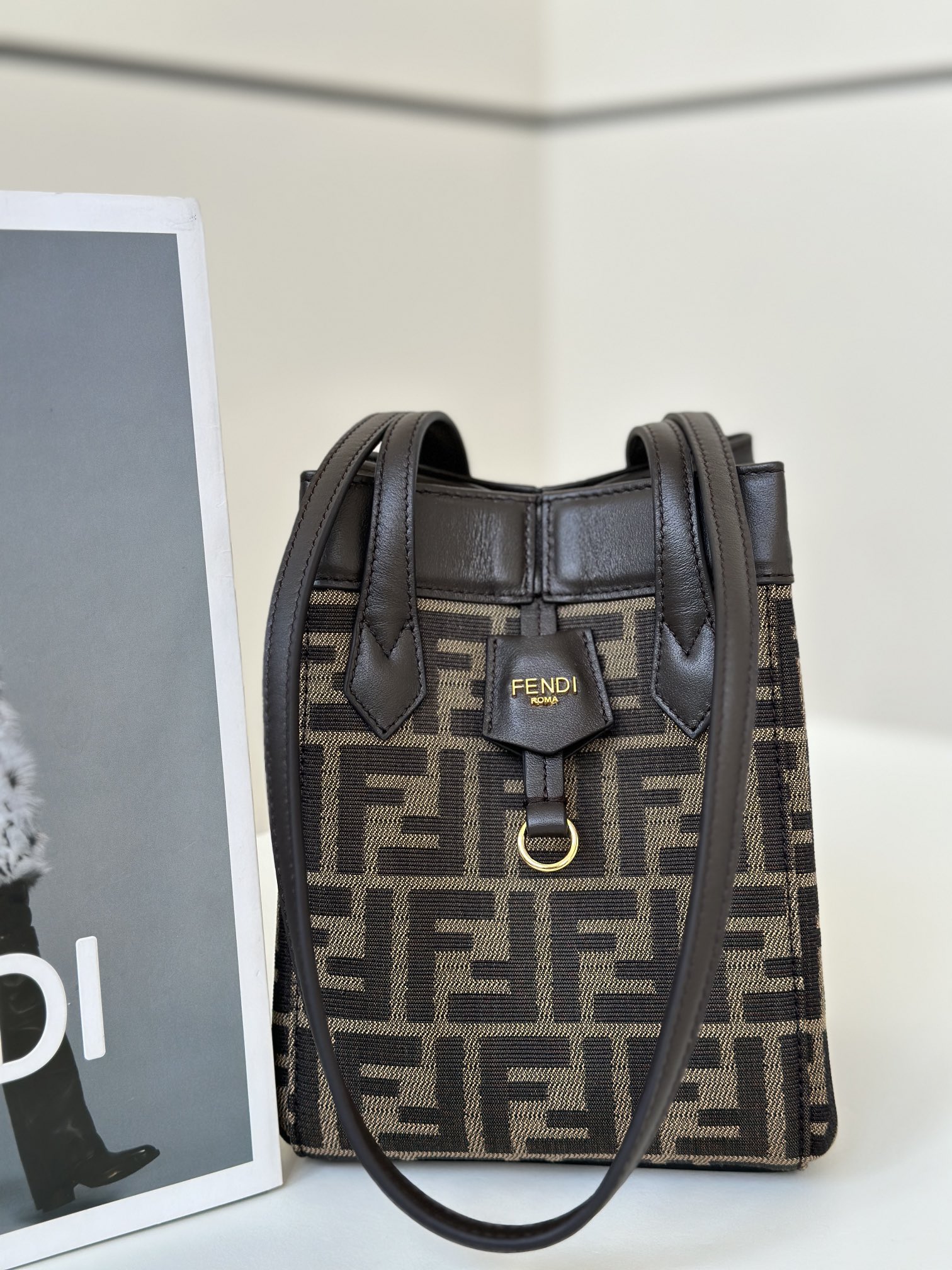 TÚI XÁCH NỮ FENDI 8626s 
