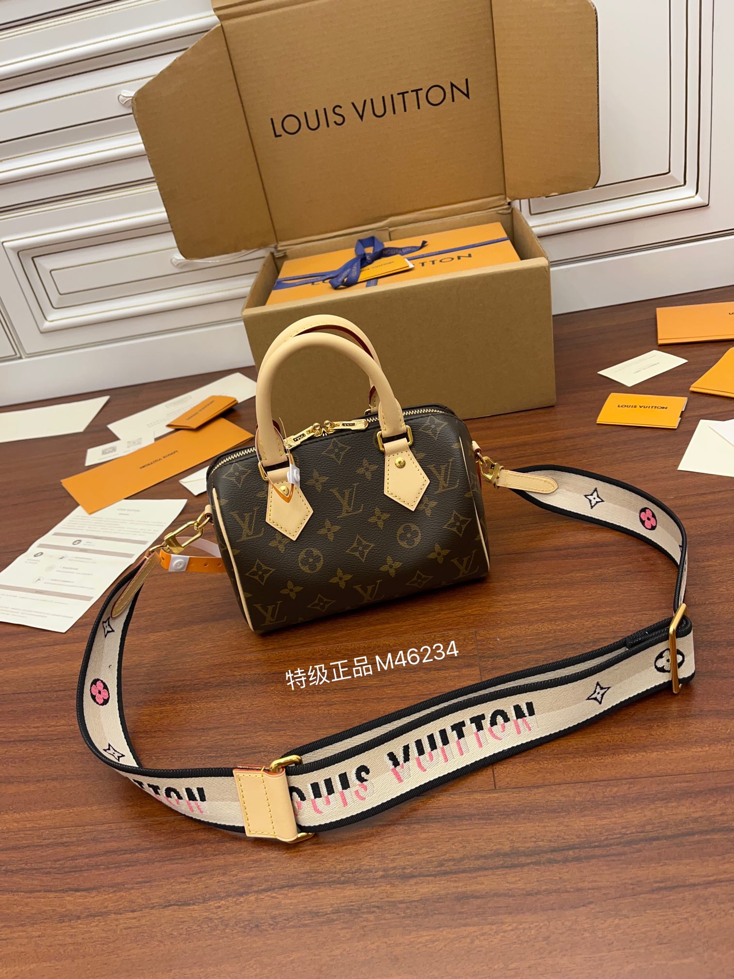 Túi Đeo Chéo Nữ Louis Vuitton LV Speedy Bandoulière 20 Black M46234 Màu Nâu N-HM