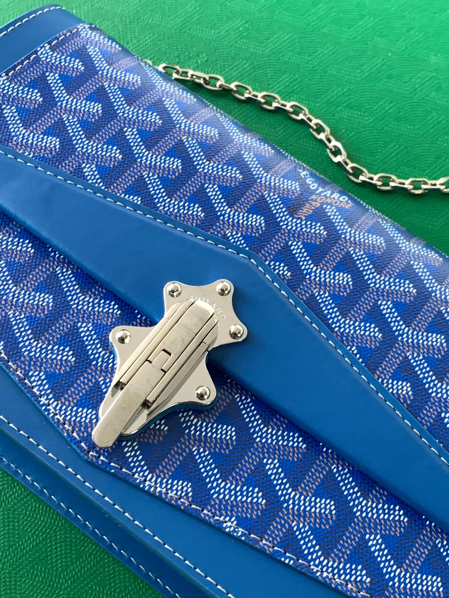 Goyard Duchesse Marie-Caroline 1100 (blue)