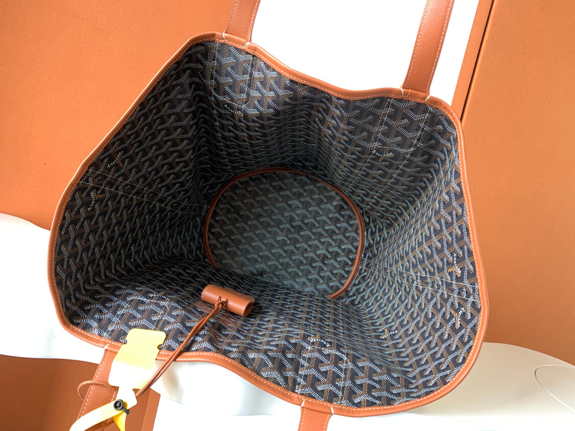 Goyard Belharra bag 8111 (black)