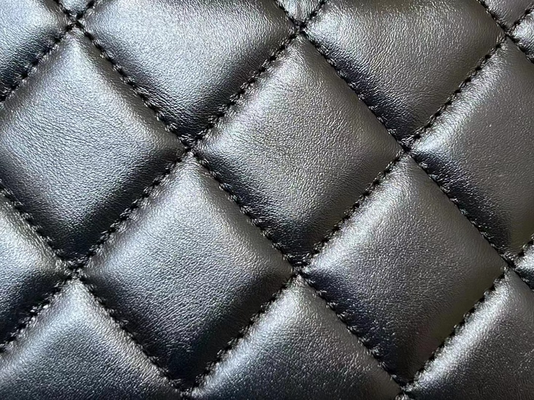 Túi Xách Chanel Small Flap bag AS3886 Màu Đen