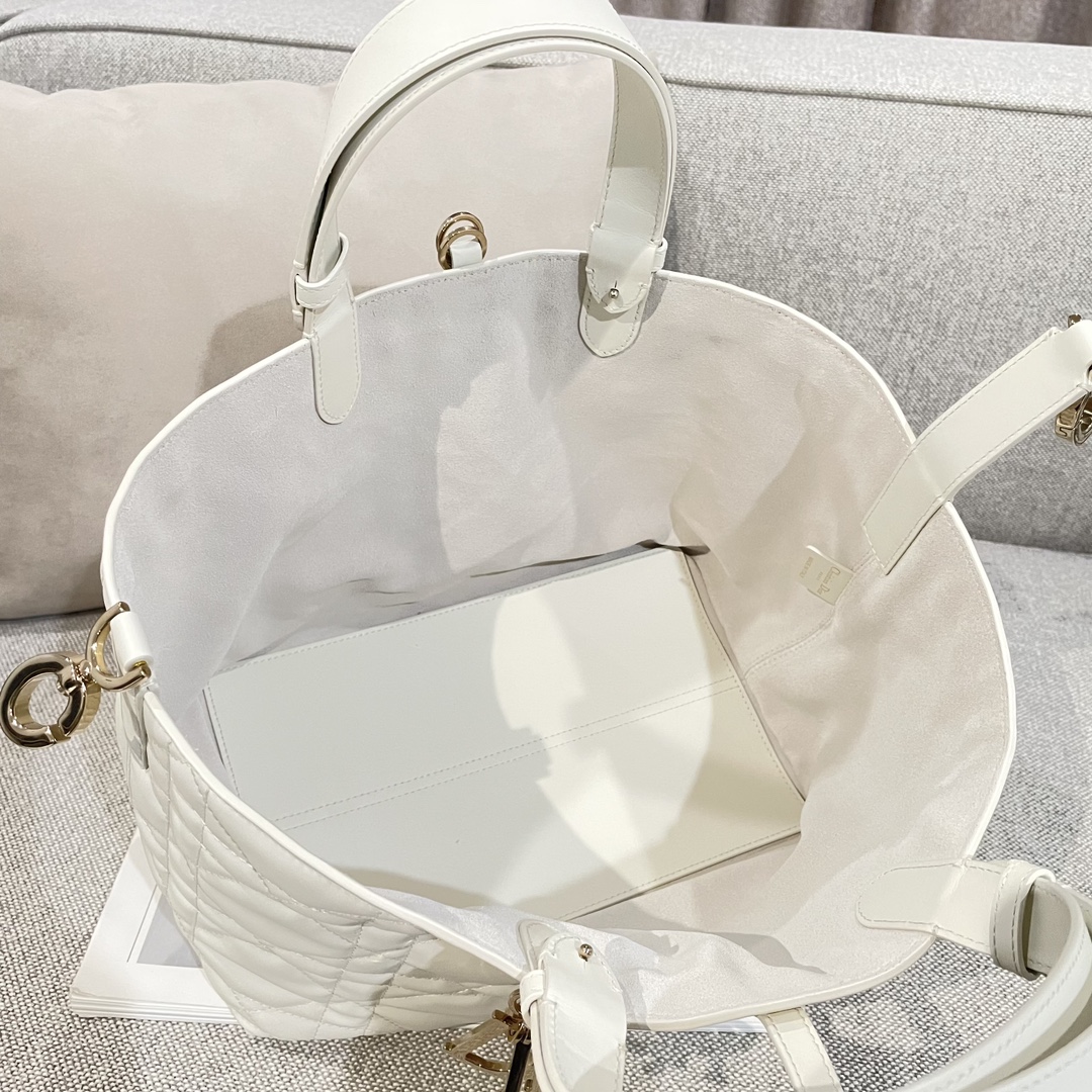 Túi Dior Toujours Nữ Màu Trắng