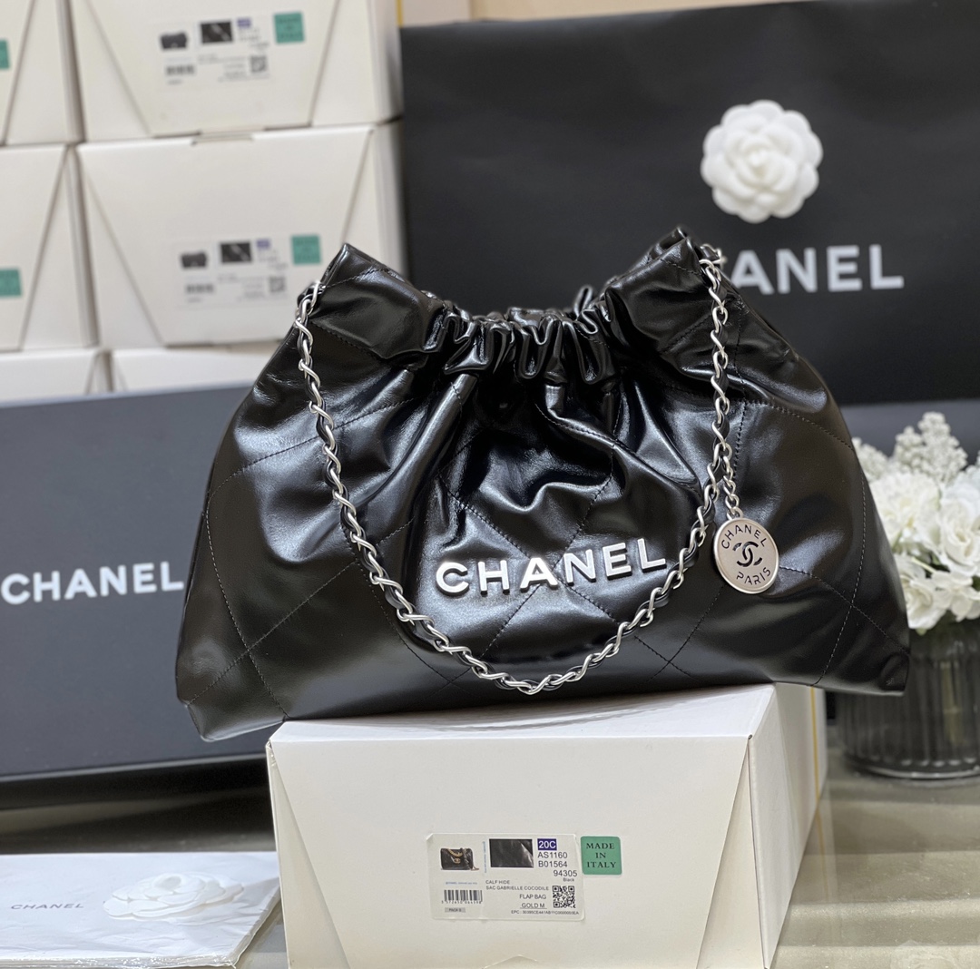 Túi Xách Chanel 22BAG AS4486 Màu Đen 