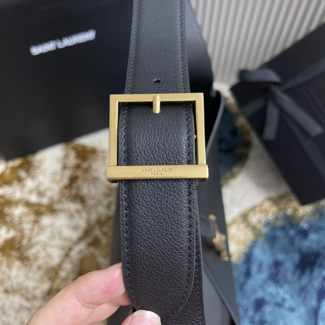 Túi xách YSL LE 5À7 HOBO màu đen 753837 