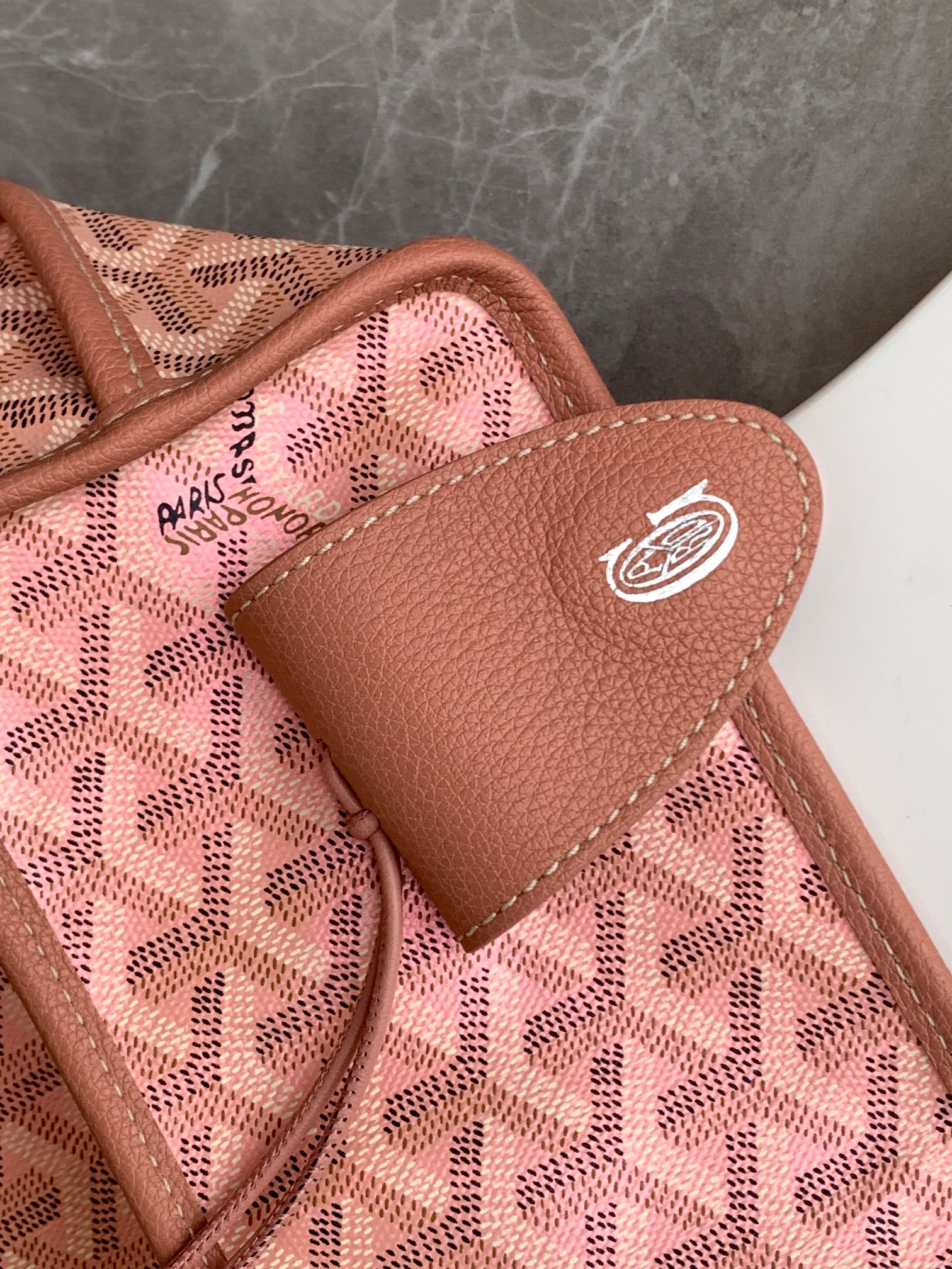 Túi xách Goyard 8003 màu hồng 