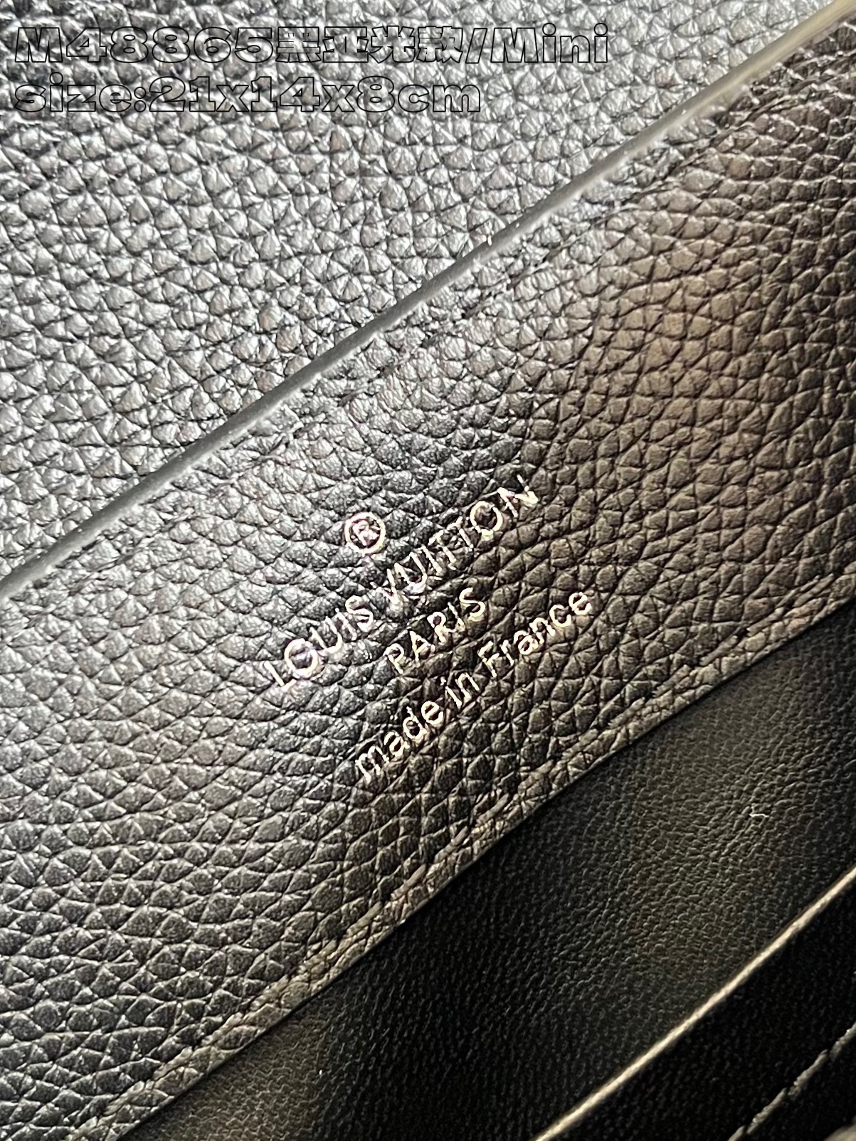Túi Nữ Louis Vuitton Capucines mini M48865 Màu Đen