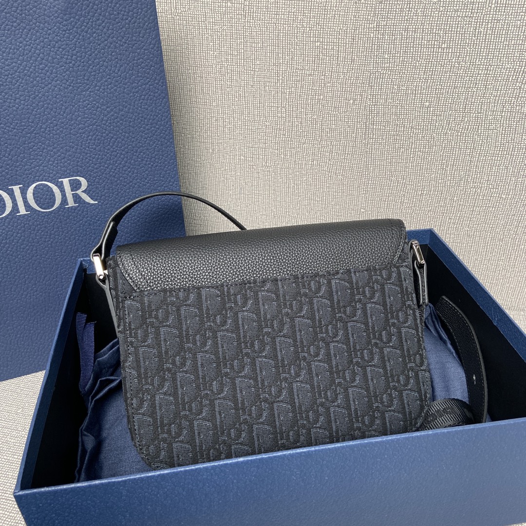 Túi Xách Dior Oblique Màu Đen 9957