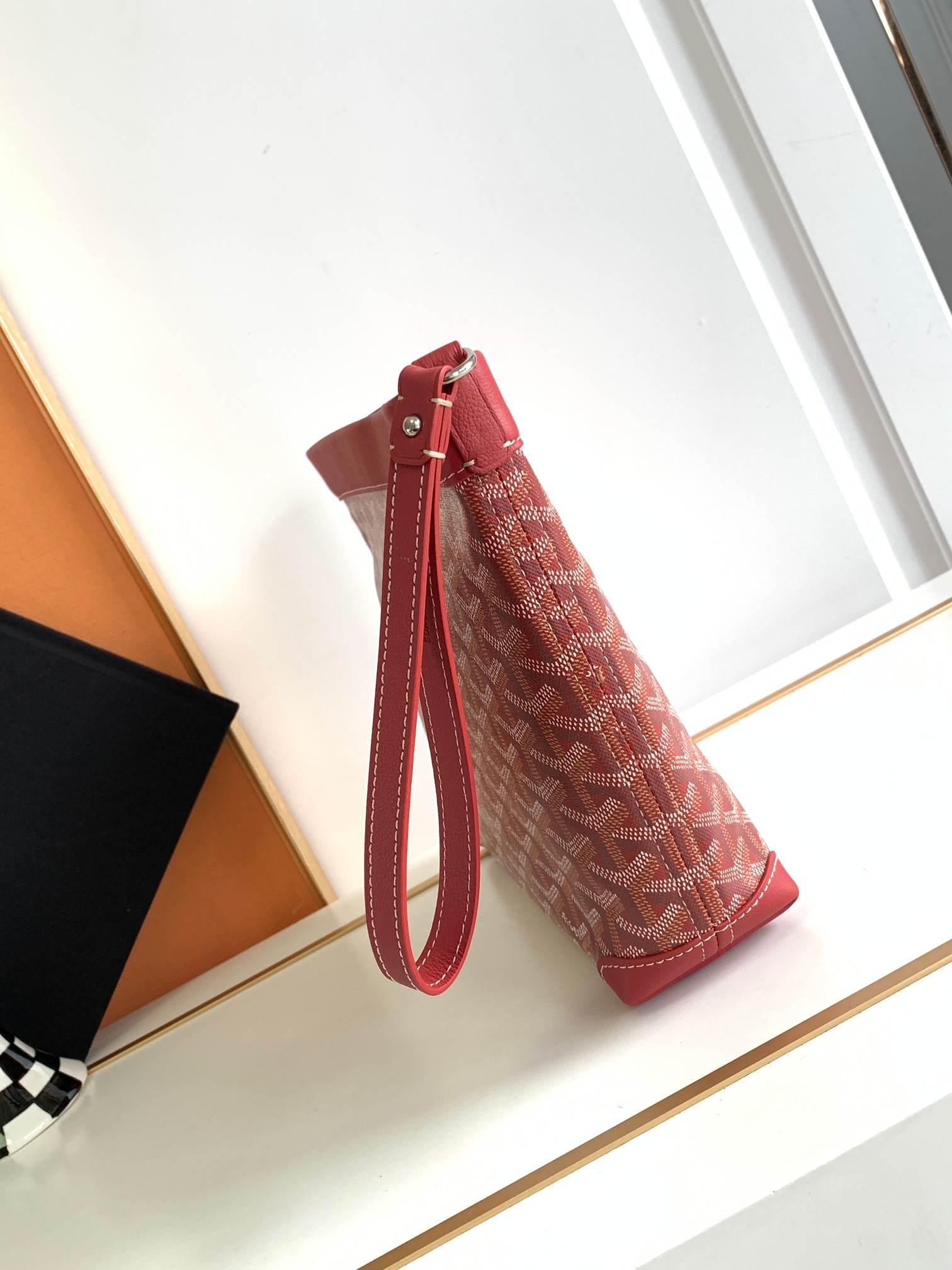 GOYARD CONTI 8811 (red)