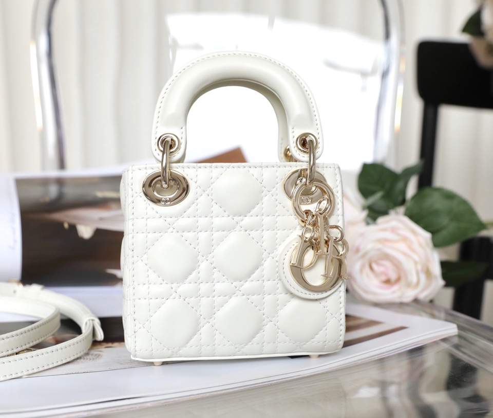 Túi Xách Nữ Lady Dior Mini Màu Trắng