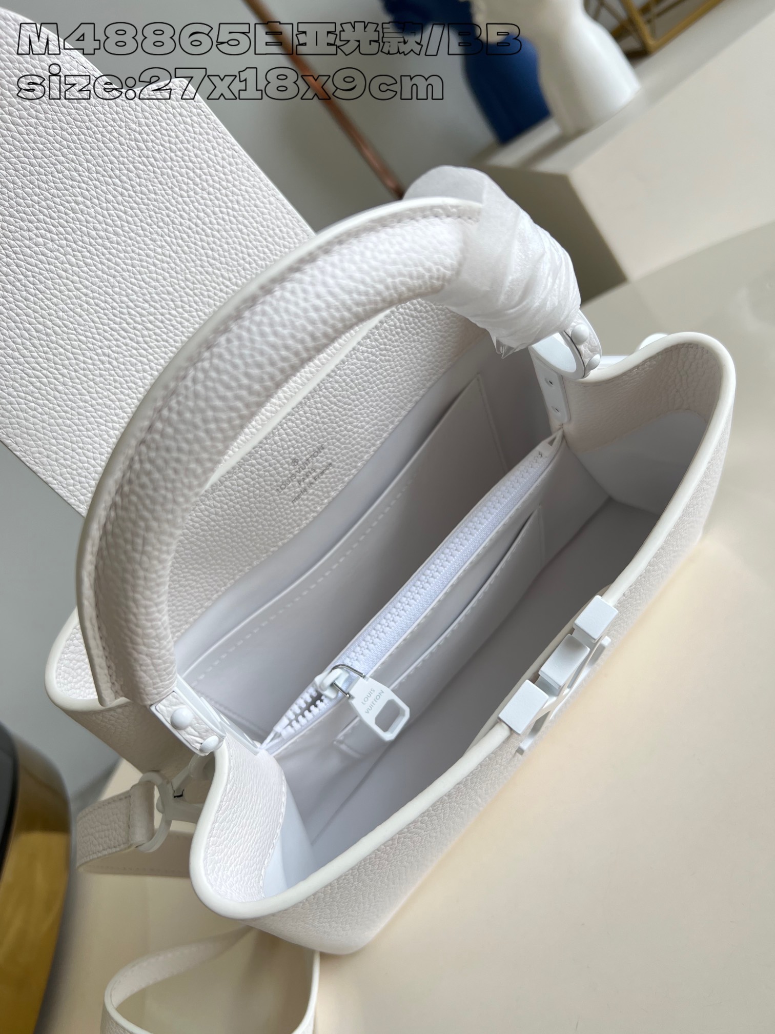  Túi Nữ Louis Vuitton Capucines BB M48865 Màu Trắng