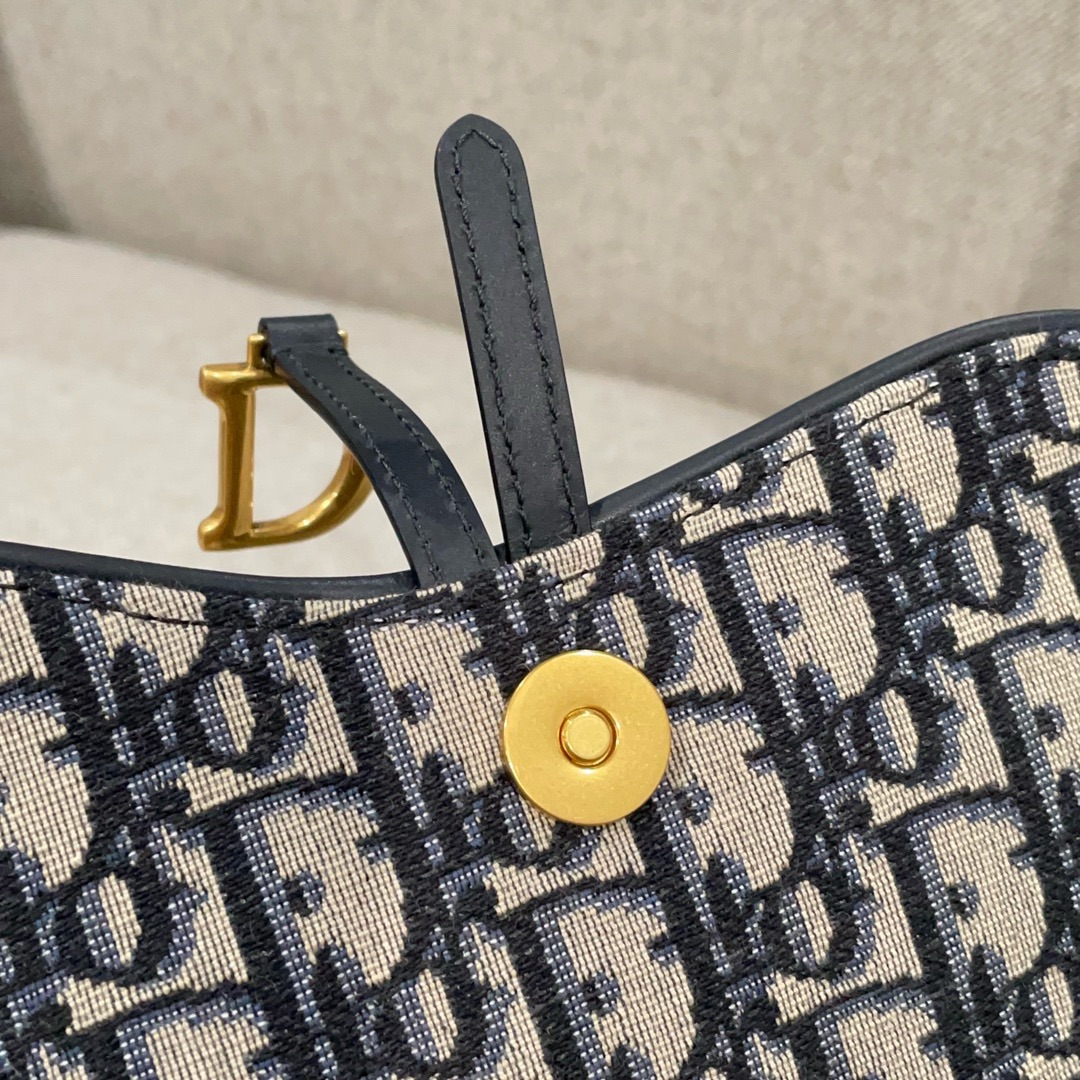 CHRISTIAN DIOR WOC