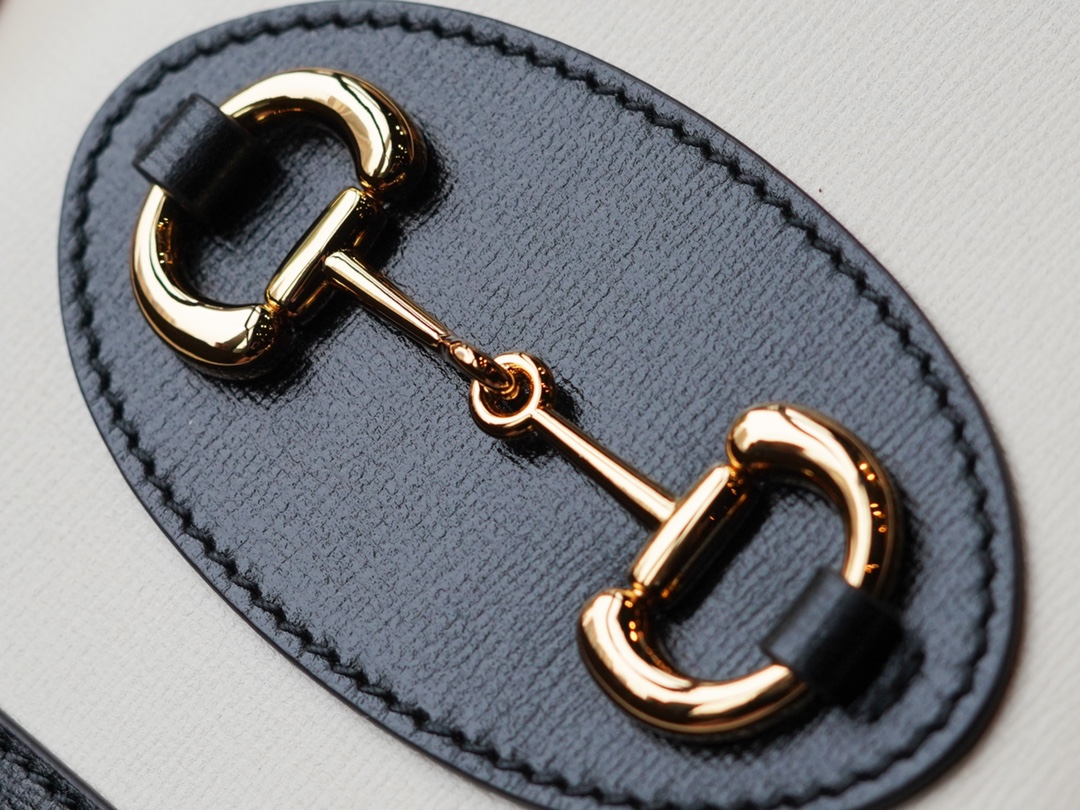 Túi Xách Nữ Mini Gucci Horsebit 1955 640716 Màu Trắng Mix Đen 