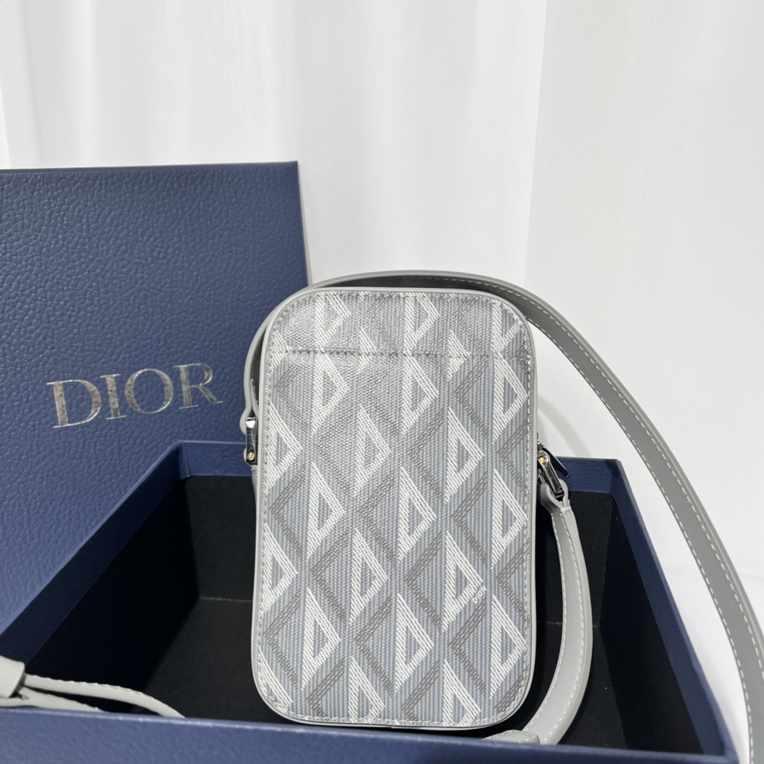 Túi Xách Nam Dior Hit the Road Màu Xám 9945