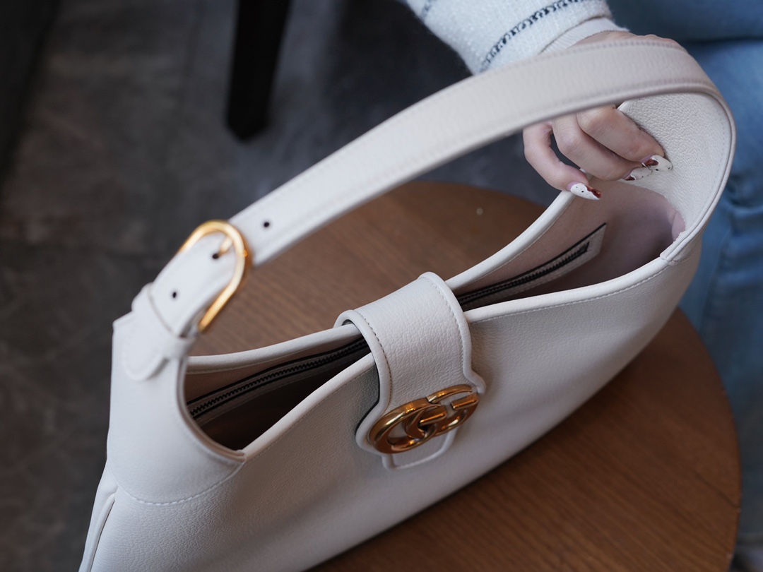 Gucci Cosmogonie 726274 (White) 