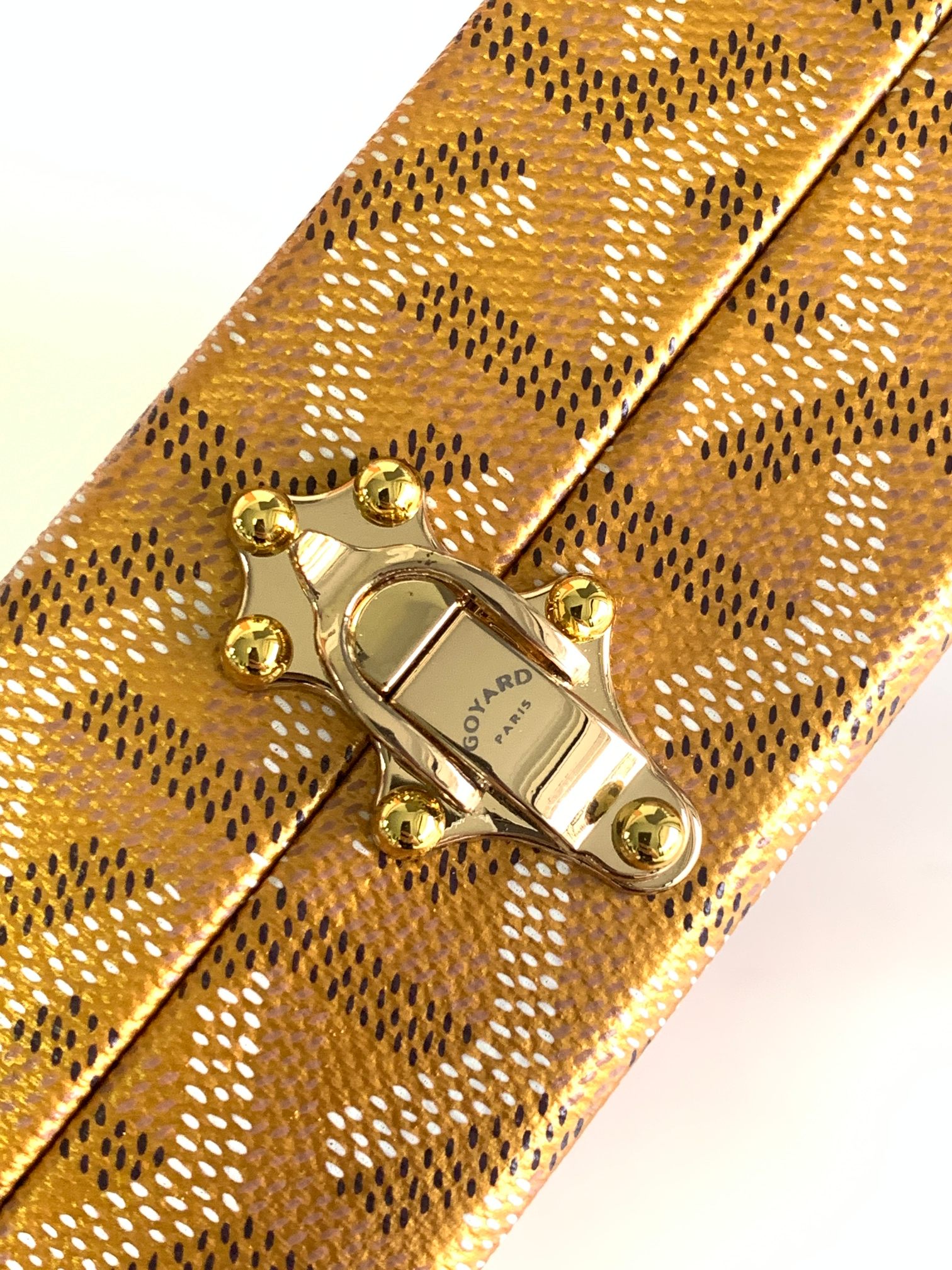  Goyard Minaudière 8210 (yellow)