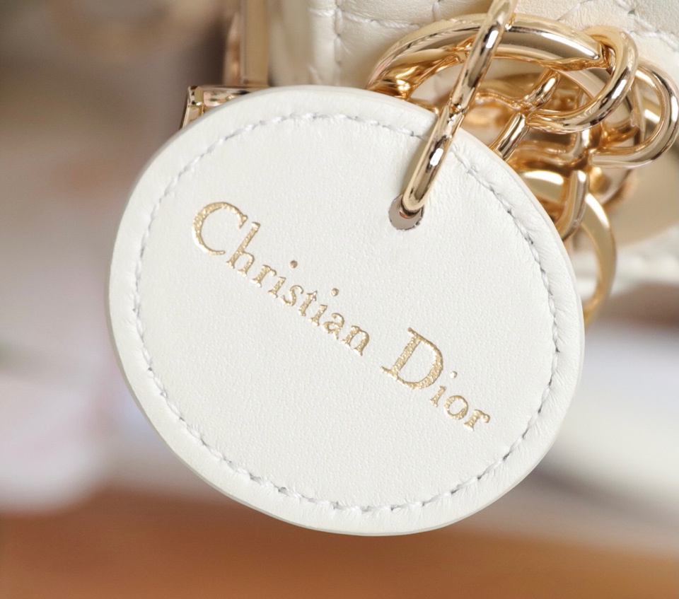 Túi Xách Nữ Lady Dior Mini Màu Trắng