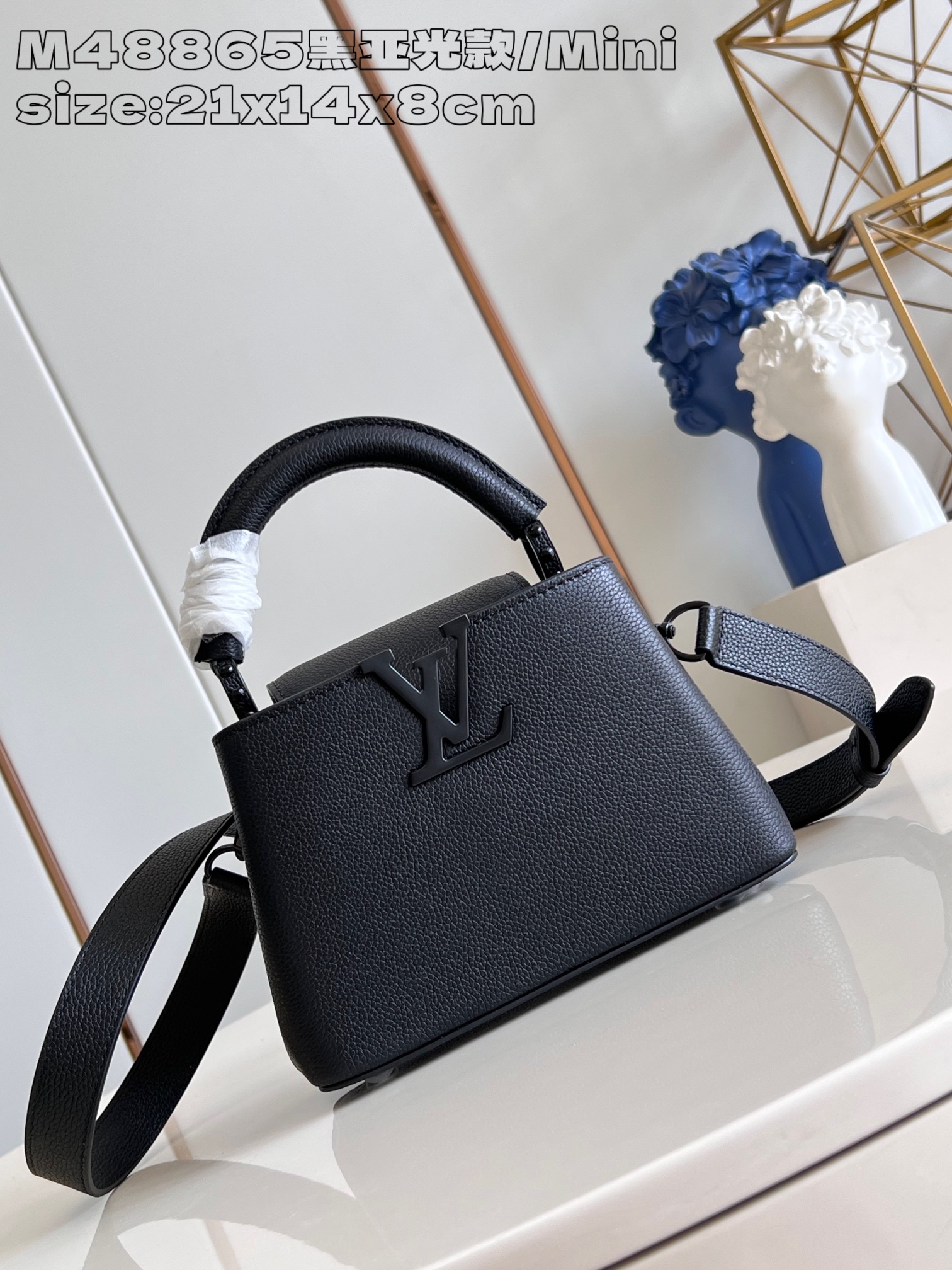 Túi Nữ Louis Vuitton Capucines mini M48865 Màu Đen