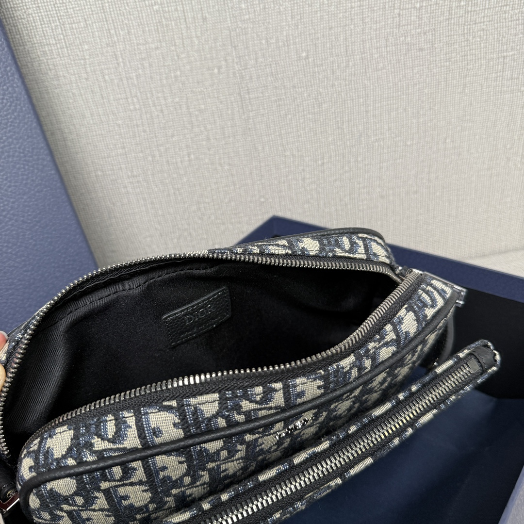 Túi xách Dior Oblique màu trắng 9204