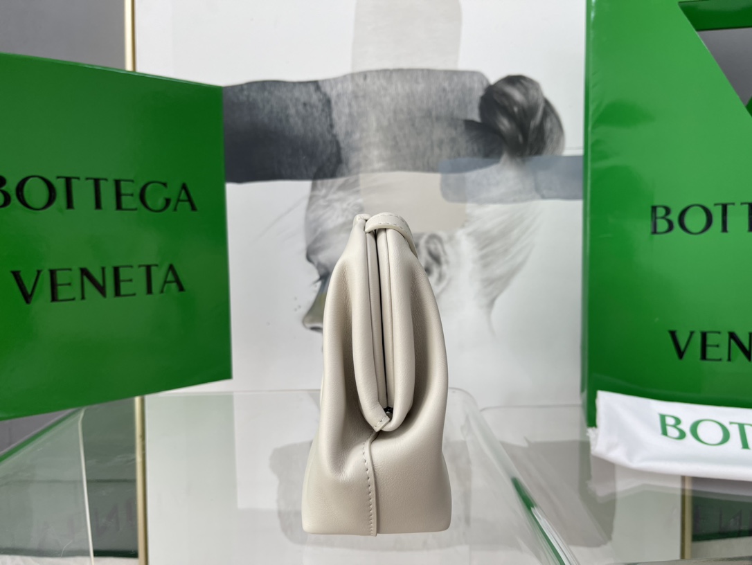 Bottega Veneta Poin6908 Màu Trắng 