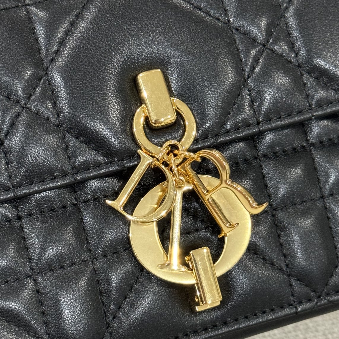 Túi xách Dior Nữ Miss Daisy 