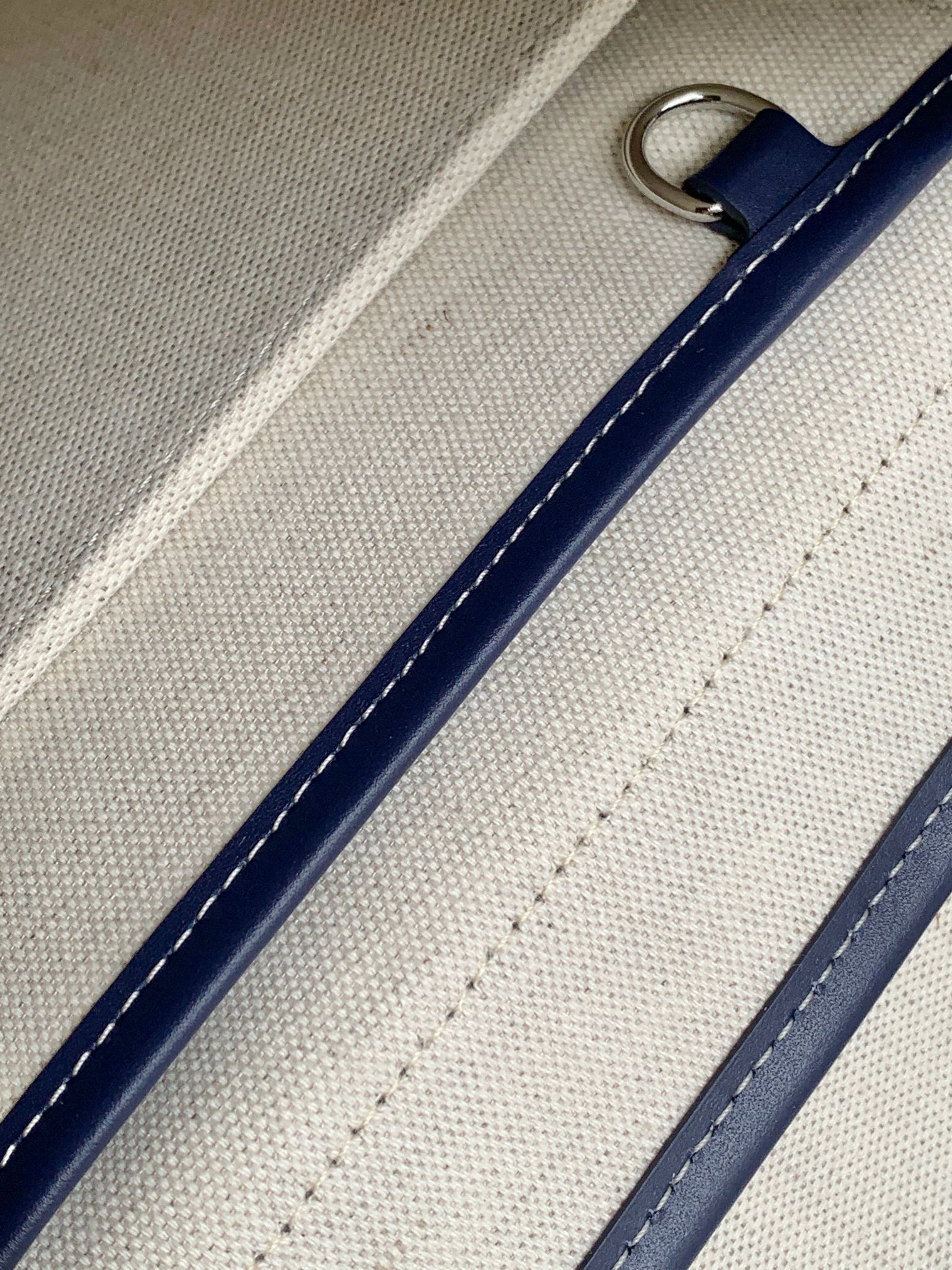 Túi xách Goyard 8130 màu xanh dương 