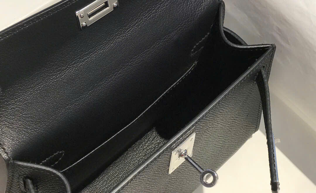 Túi xách Hermes Kelly Mini màu đen 