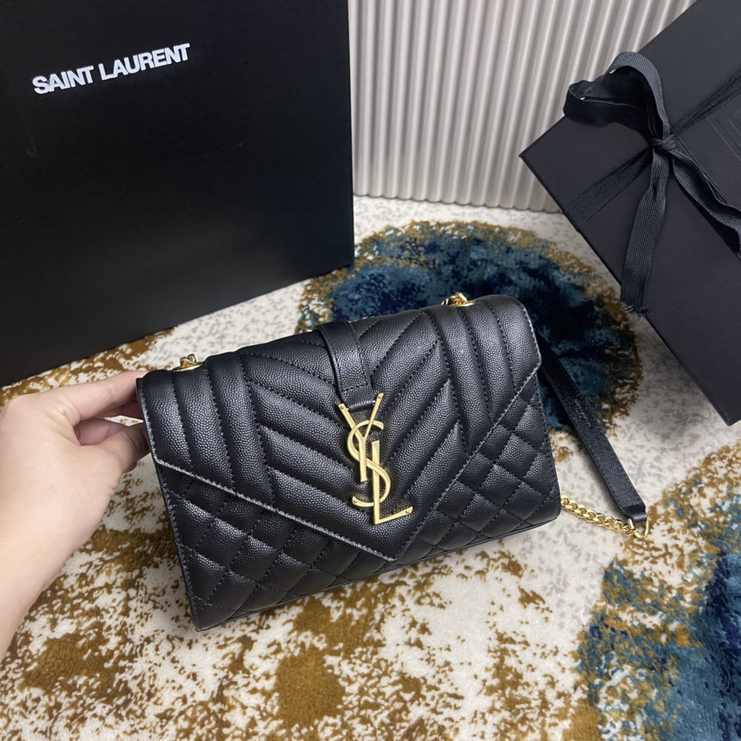 YSLEnveloppe 526286 (Black-gold)