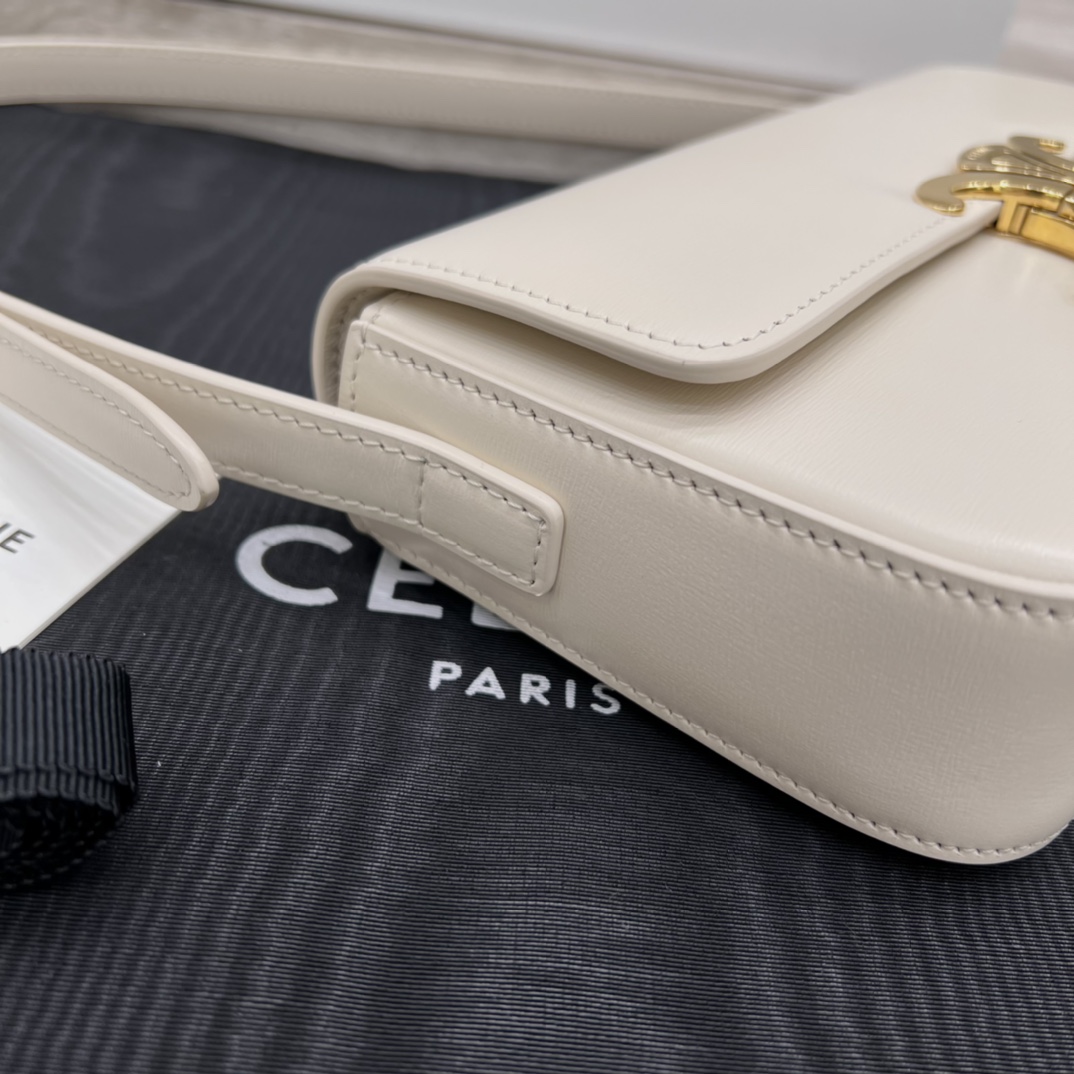 Túi Xách Celine Nữ Claude 194143 Màu Trắng 