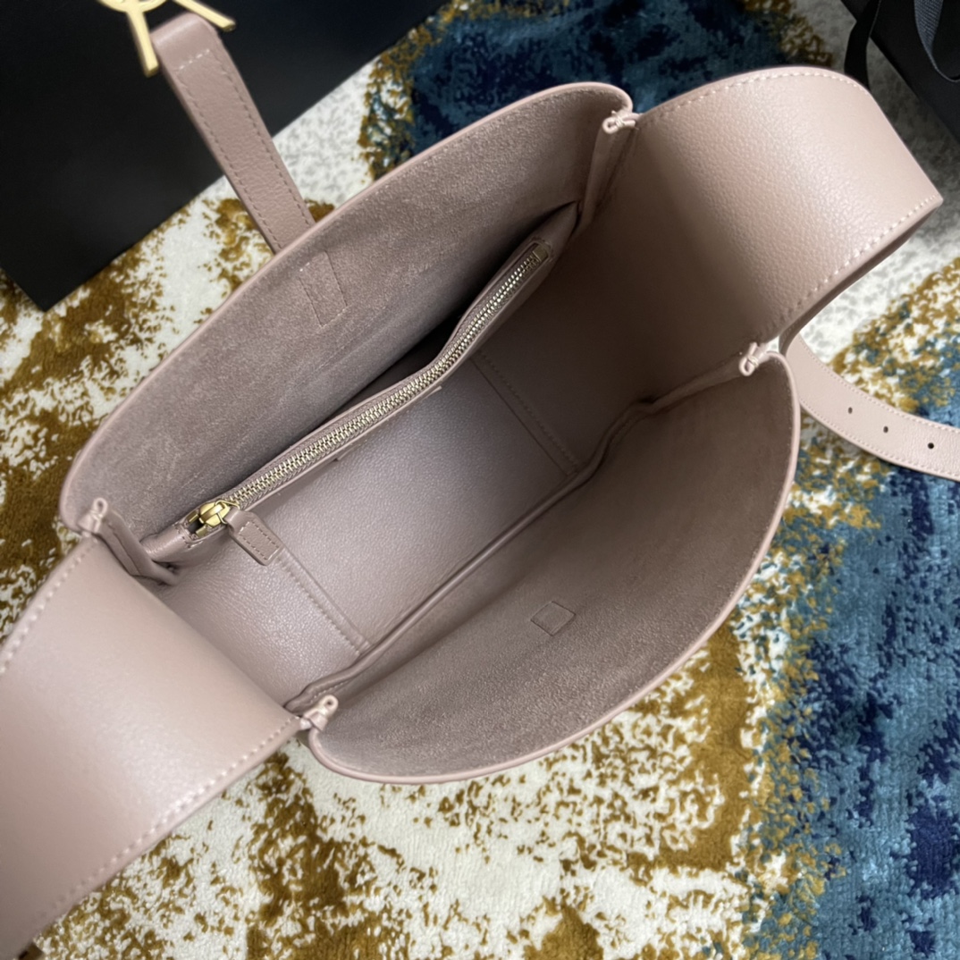 LE 57 HOBO 713938 (Pink)