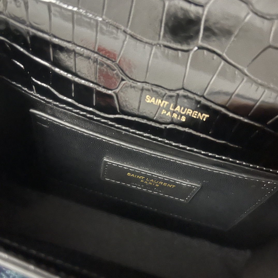 YSL KATE 474366 (Black-gold)