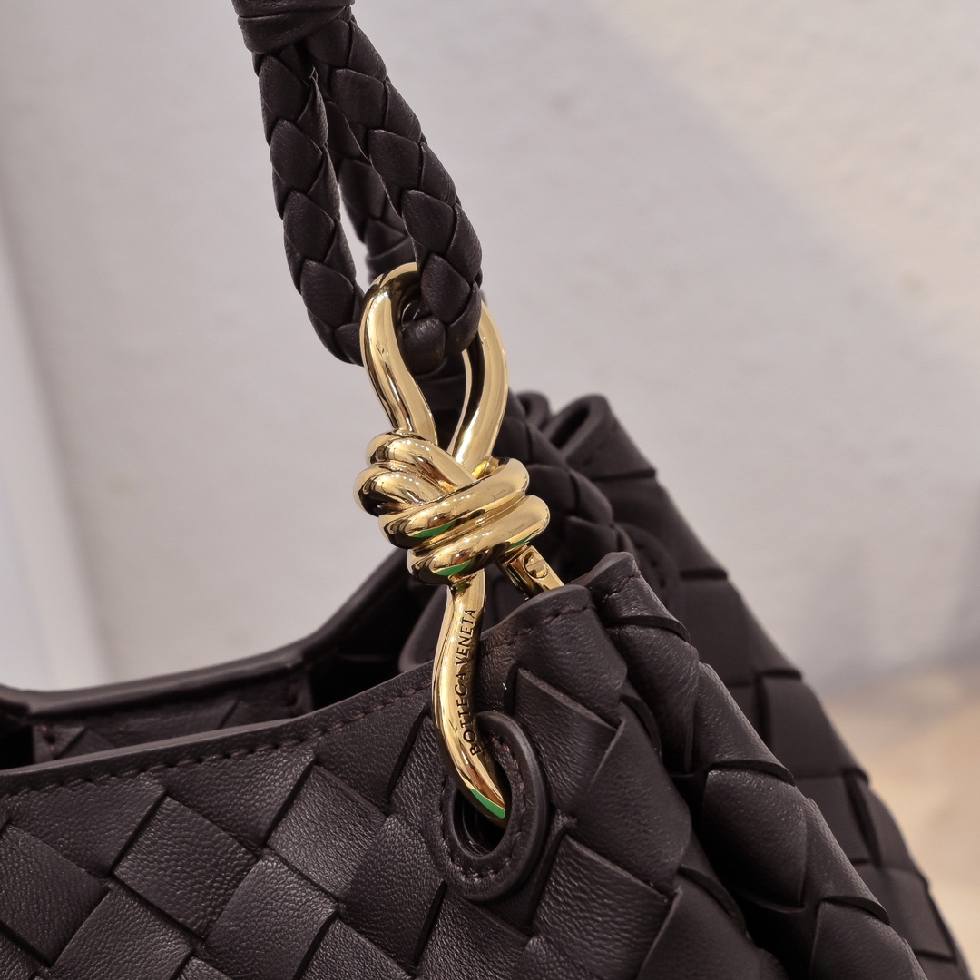 Túi xách nữ bottega veneta màu nâu 6569