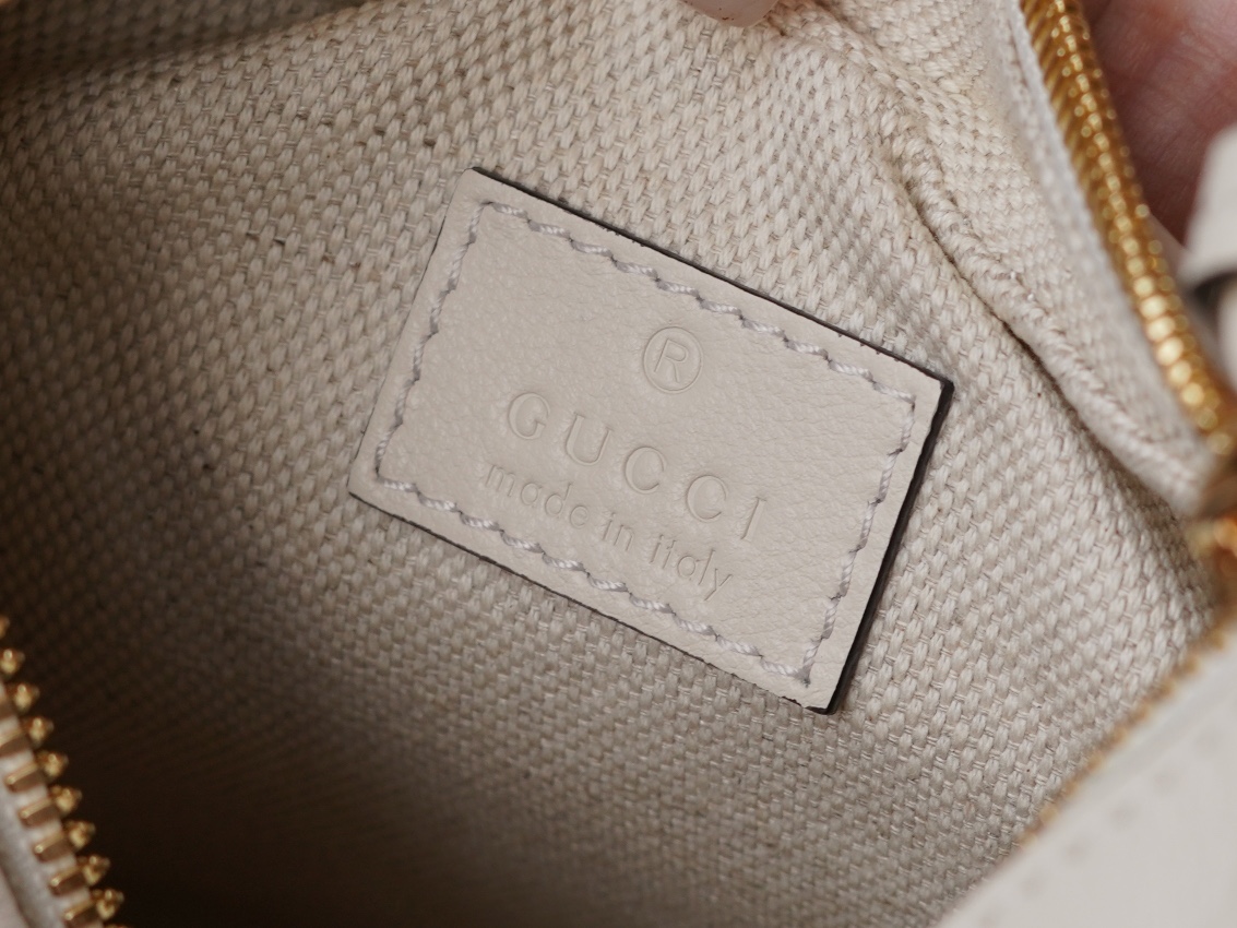 Sac à épaule Gucci Attache petite taille 699409 (white) 
