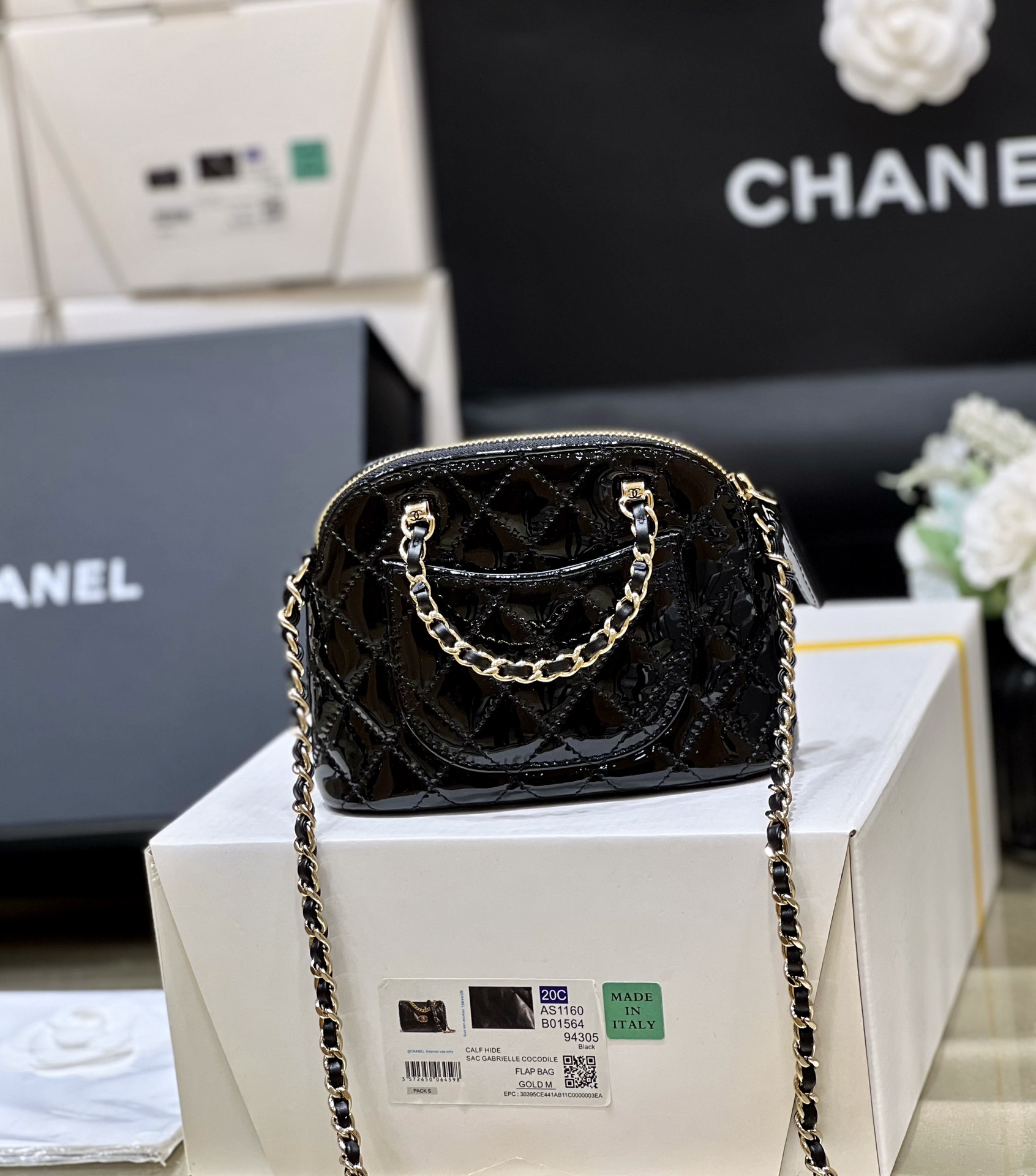 Túi Xách Chanel AP3354 Màu Đen Da Bóng