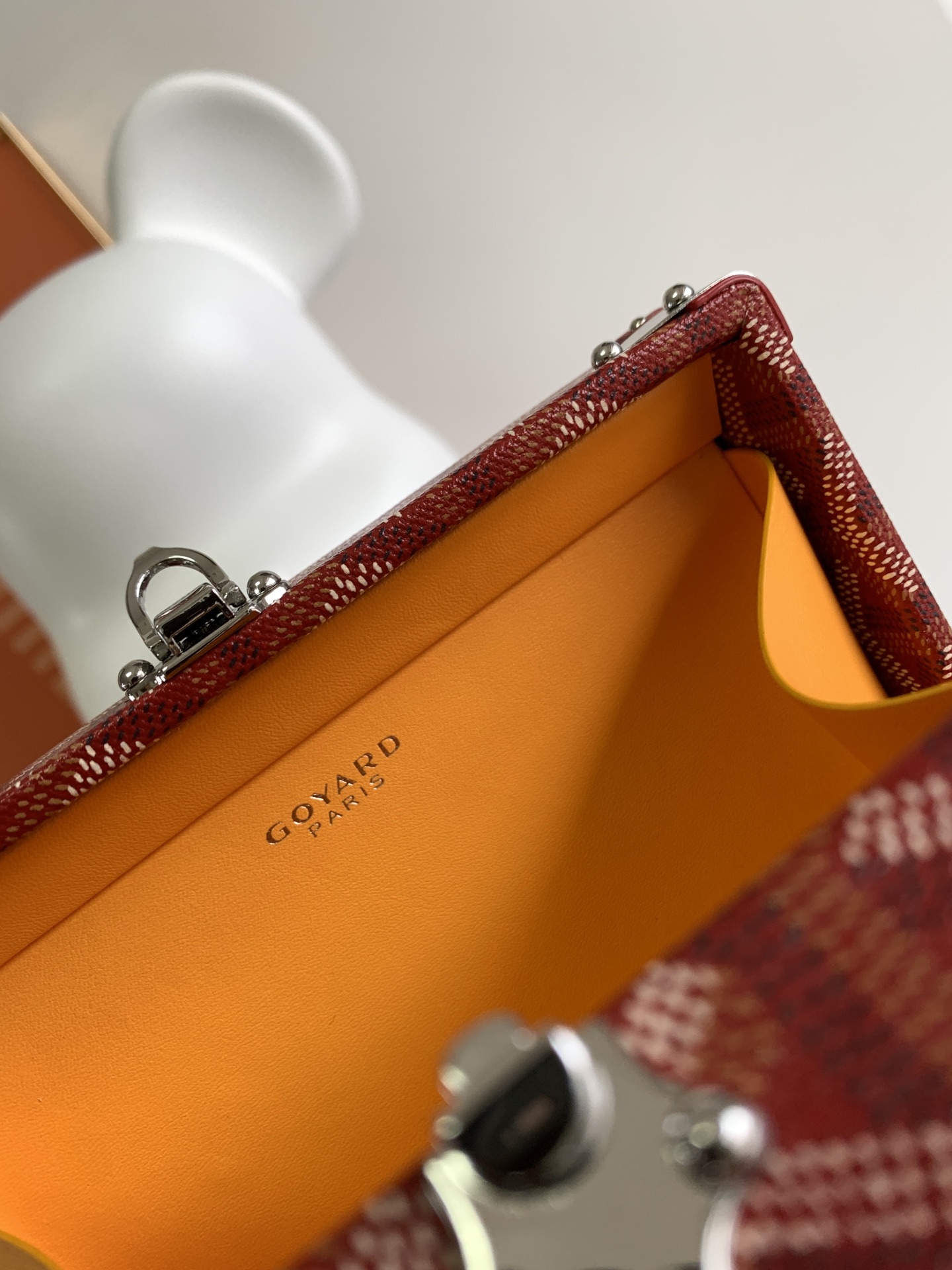  Goyard Minaudière 8210 (red)