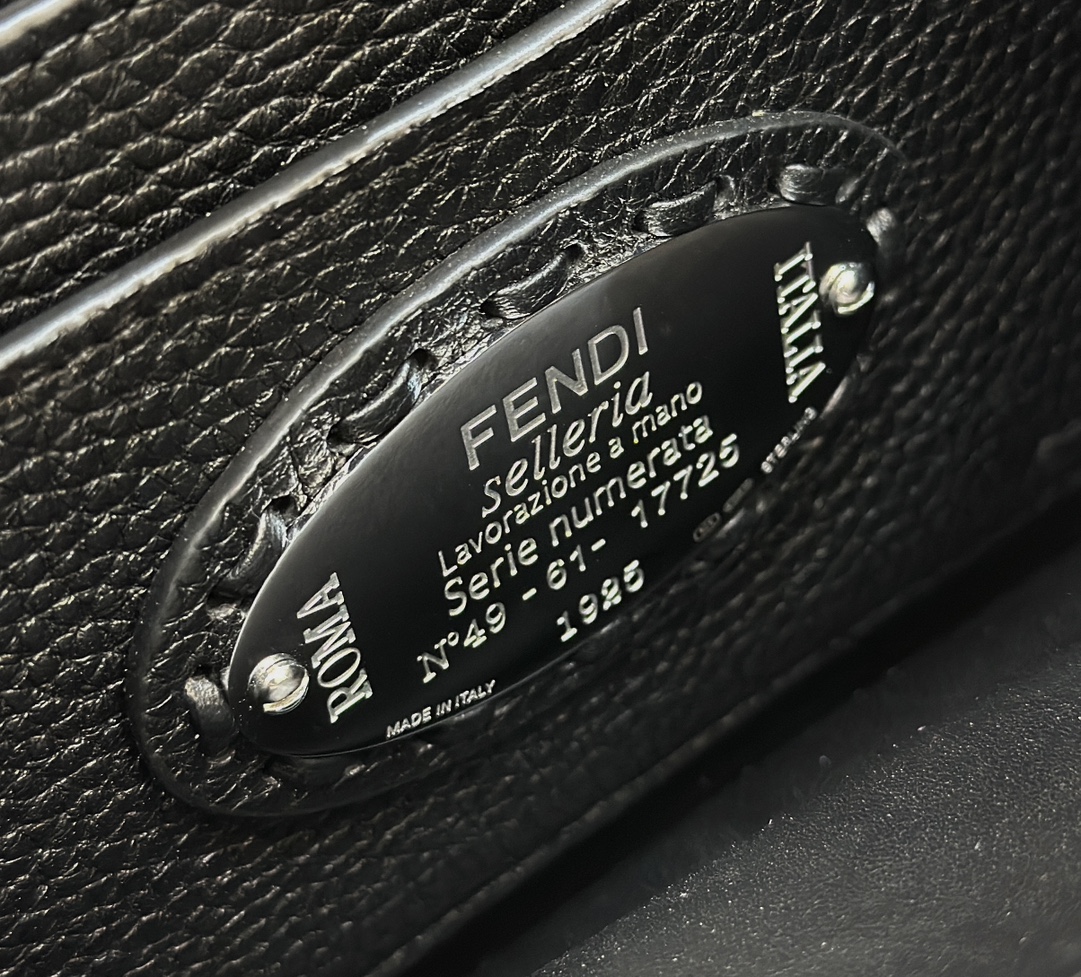 TÚI XÁCH NỮ FENDI 80133As 